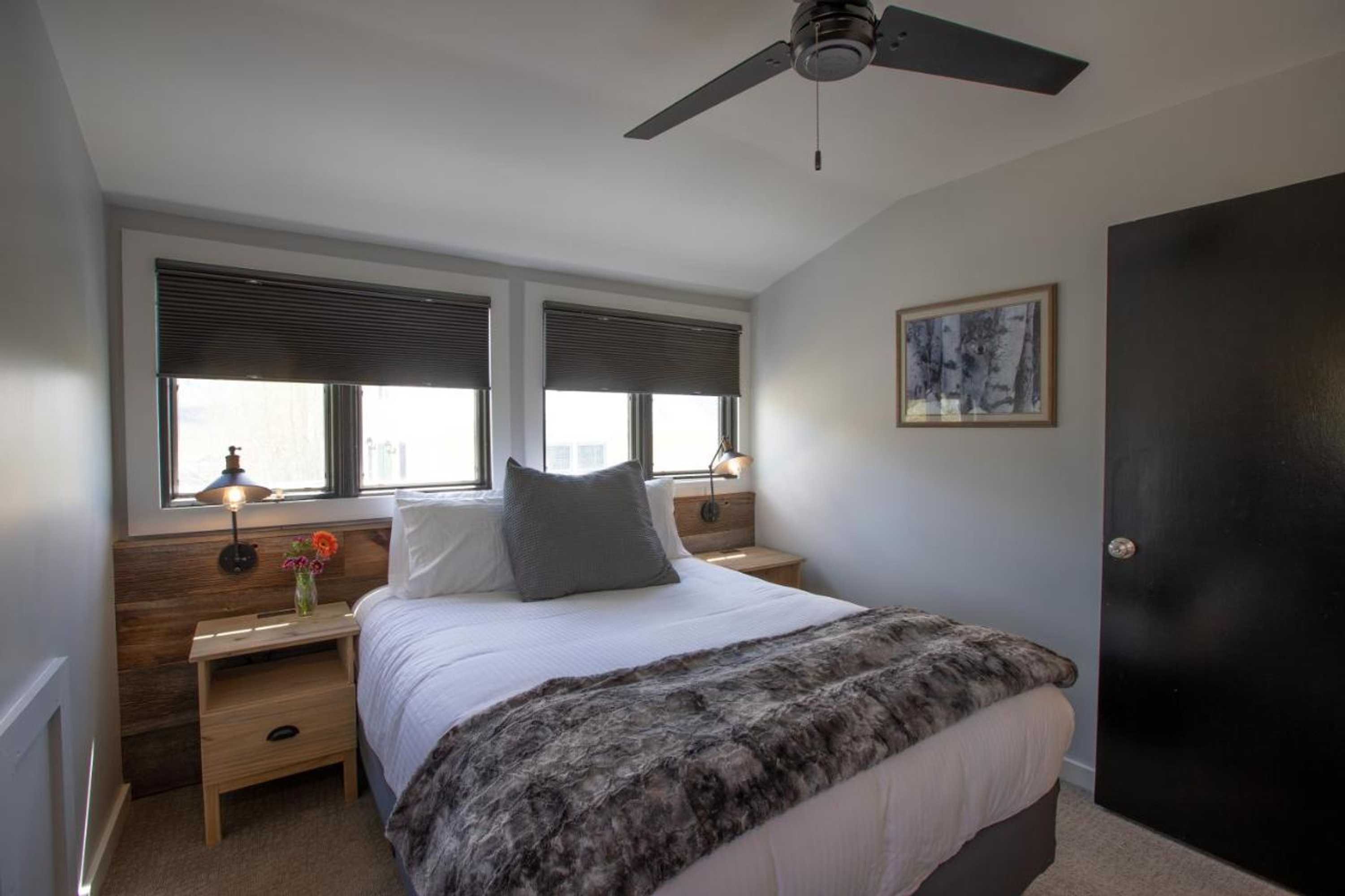 Gift card for Purple Mountain Bed & Breakfast & Spa Gift card for Purple Mountain Bed & Breakfast & Spa