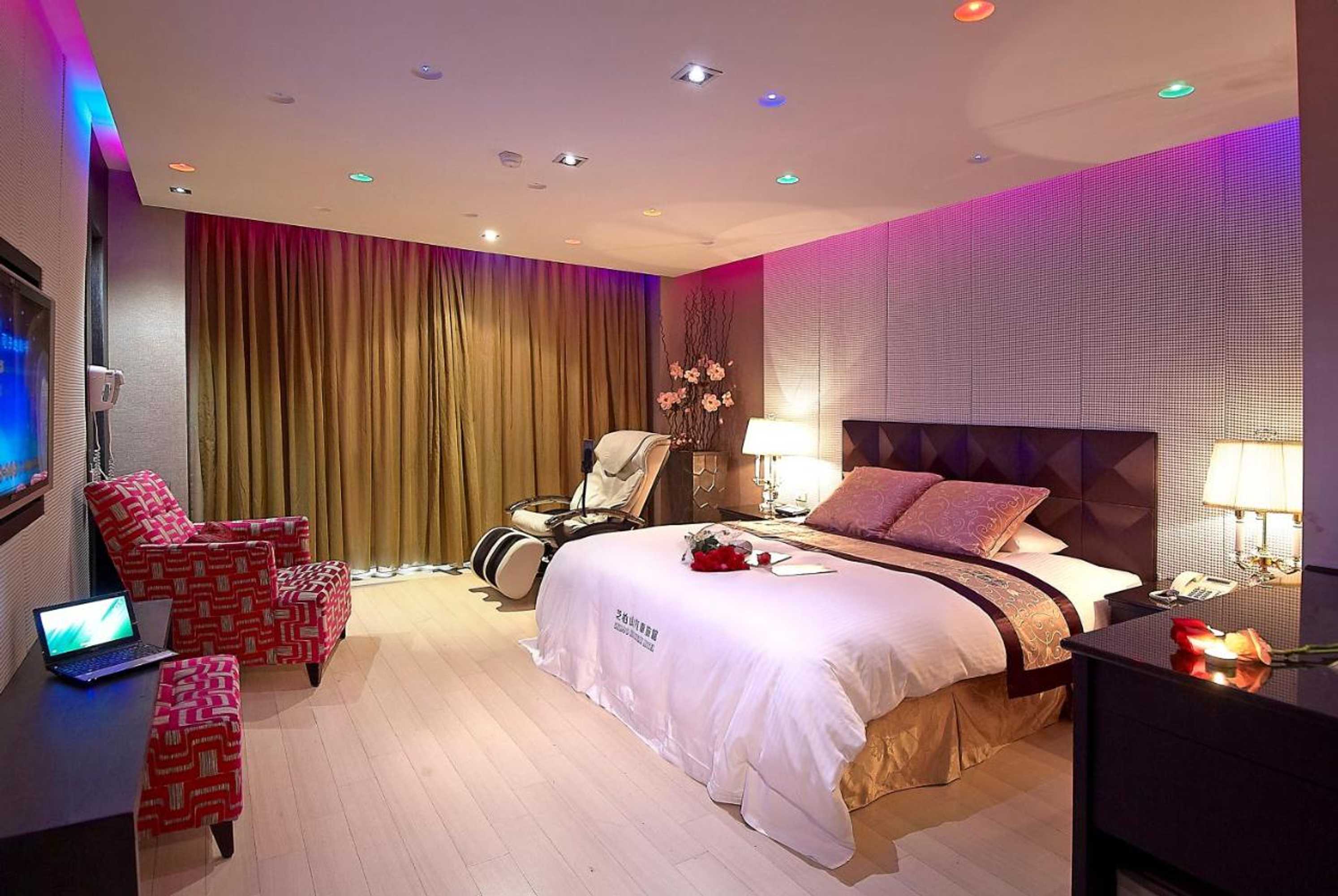 Gift card for Zhi Baishan Motel