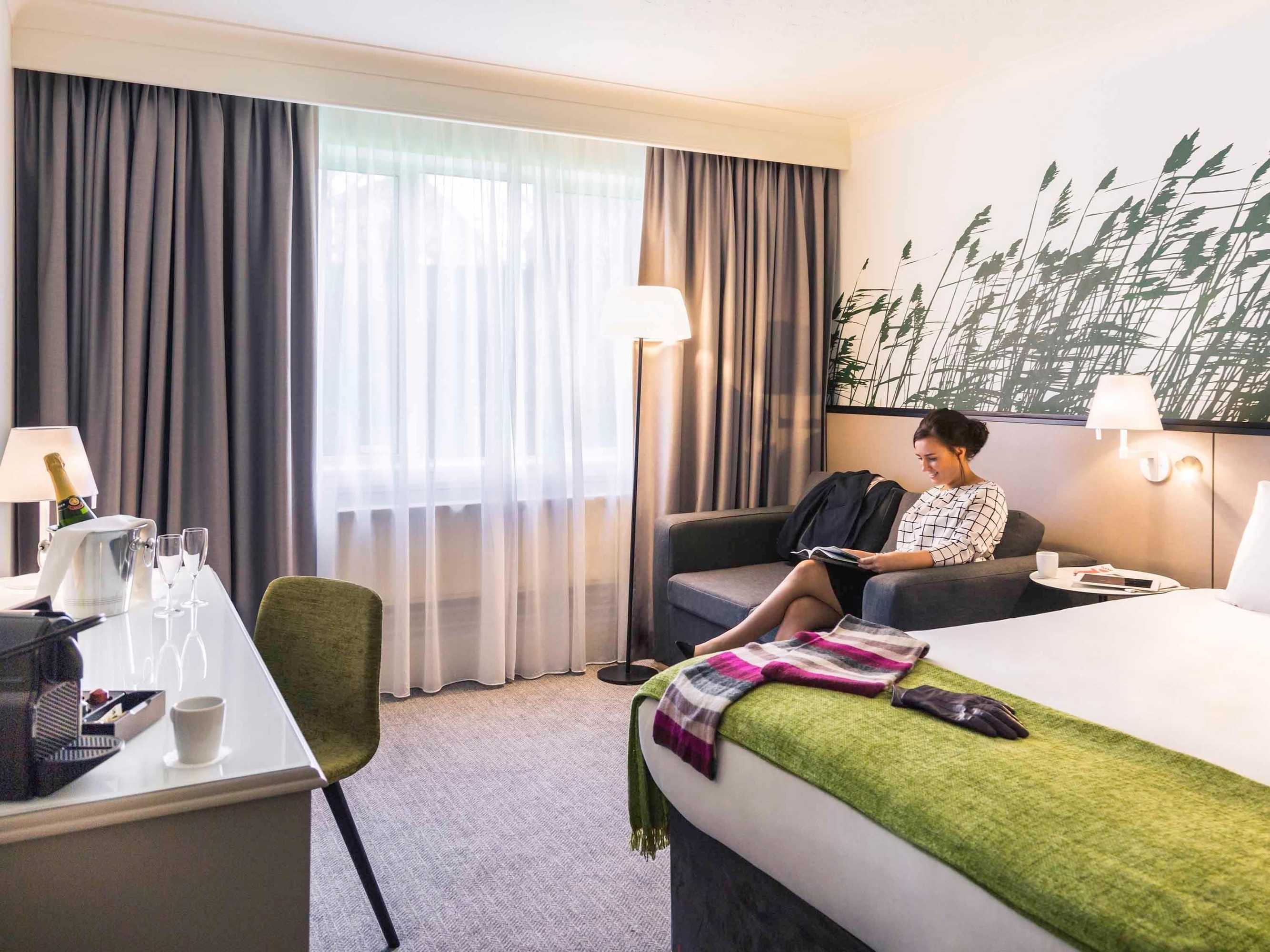 Gift card for Mercure Daventry Court Hotel Gift card for Mercure Daventry Court Hotel