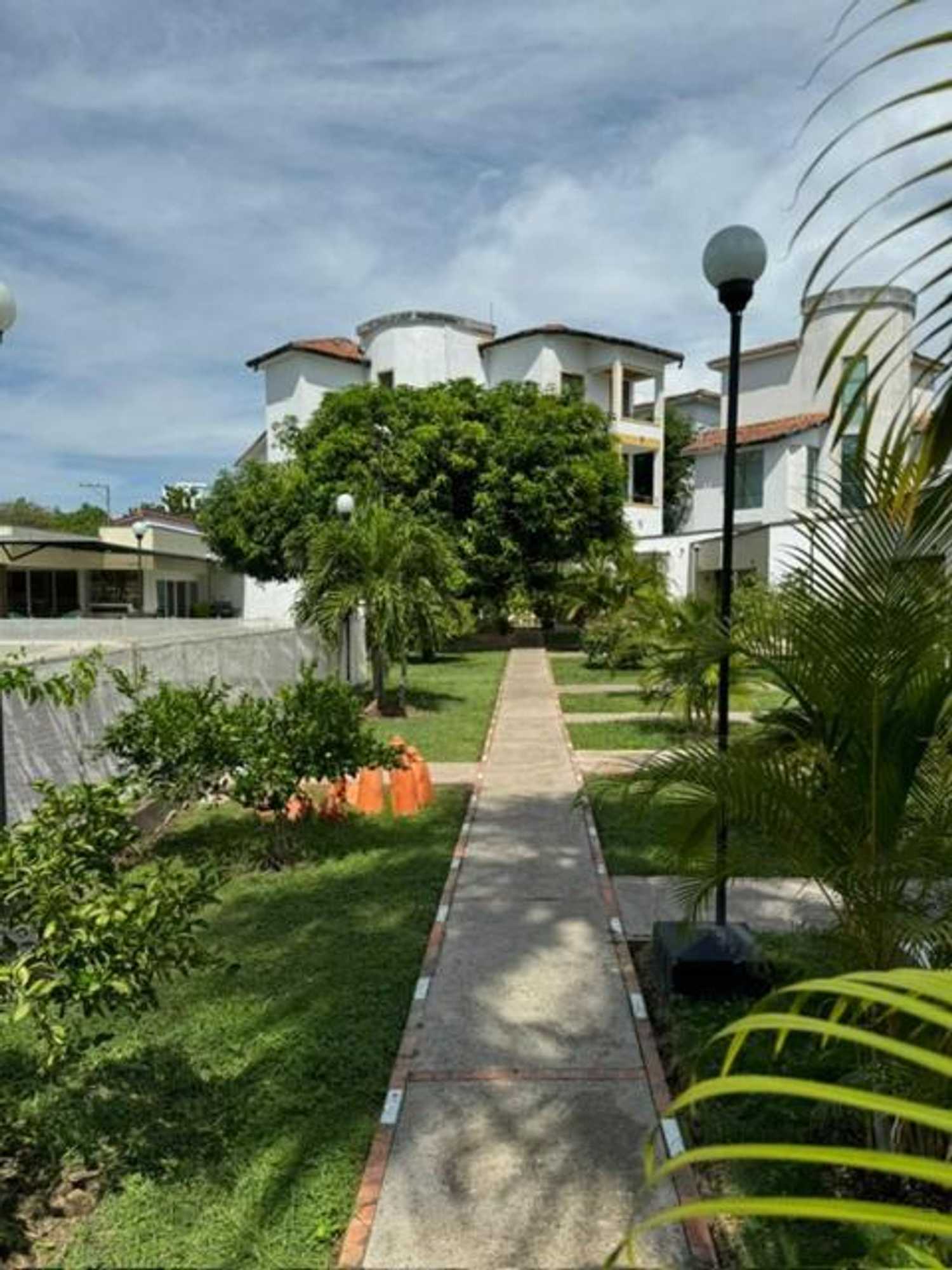 Gift card for Hotel Tacaloa Inn Experience