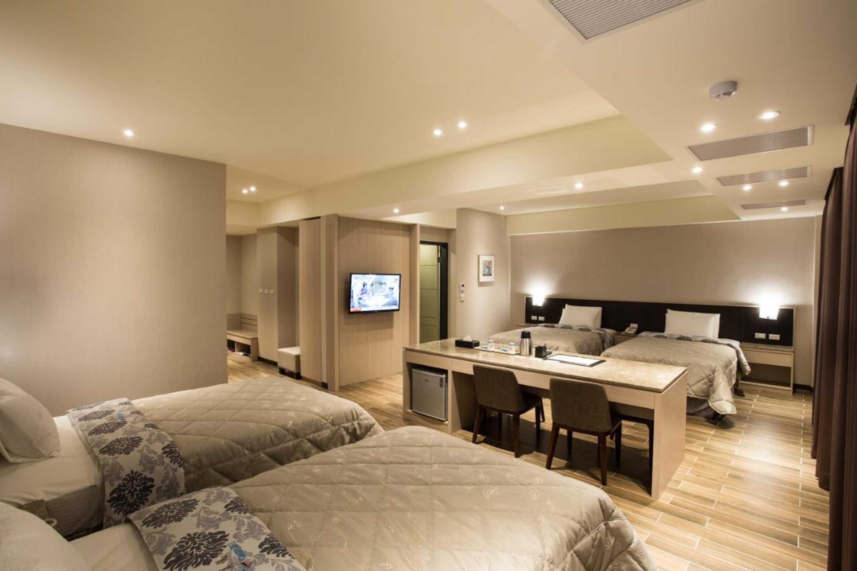 Gift card for Verygood Business Hotel