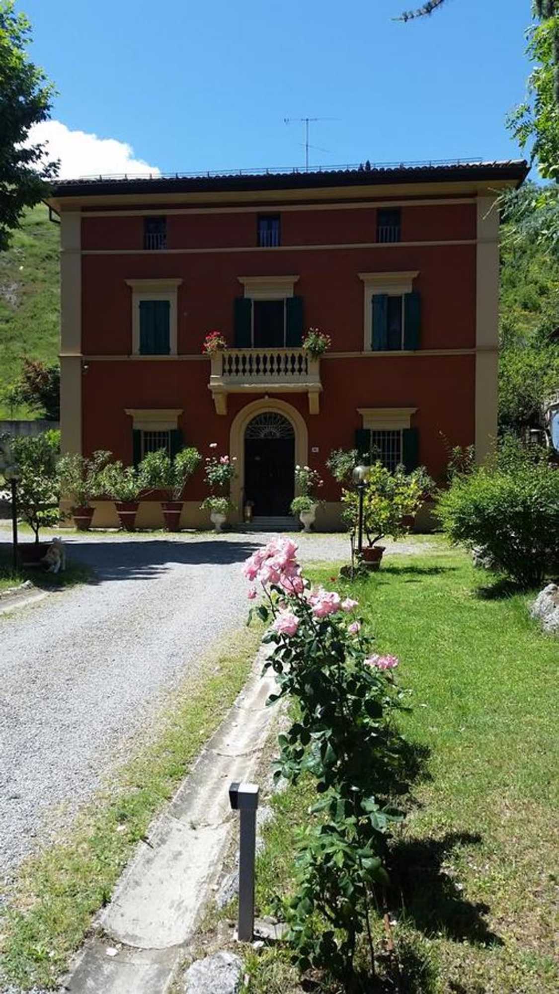 Gift card for B&b Villa Storica Calderino Gift card for B&b Villa Storica Calderino