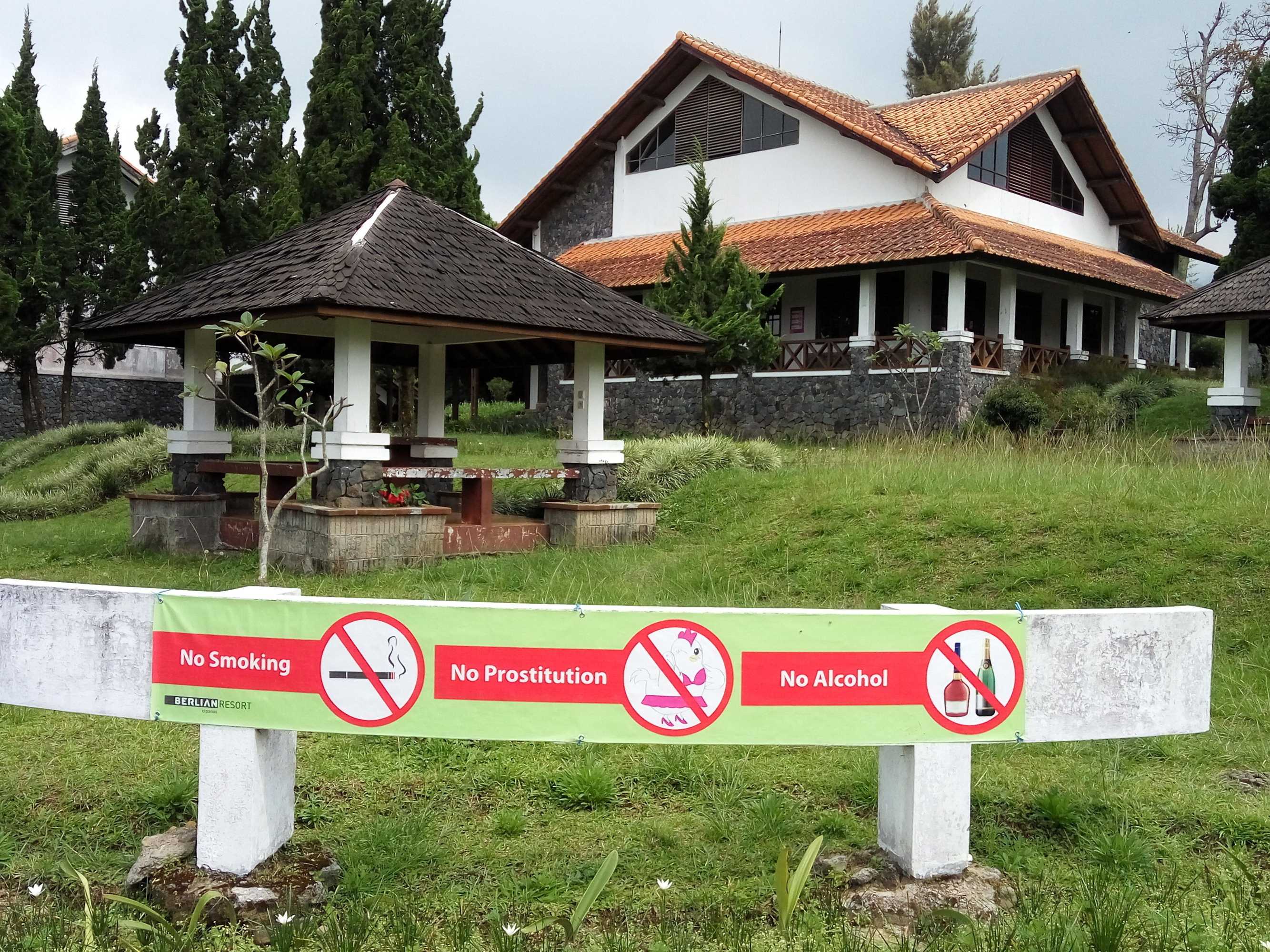 Gift card for Berlian Resort