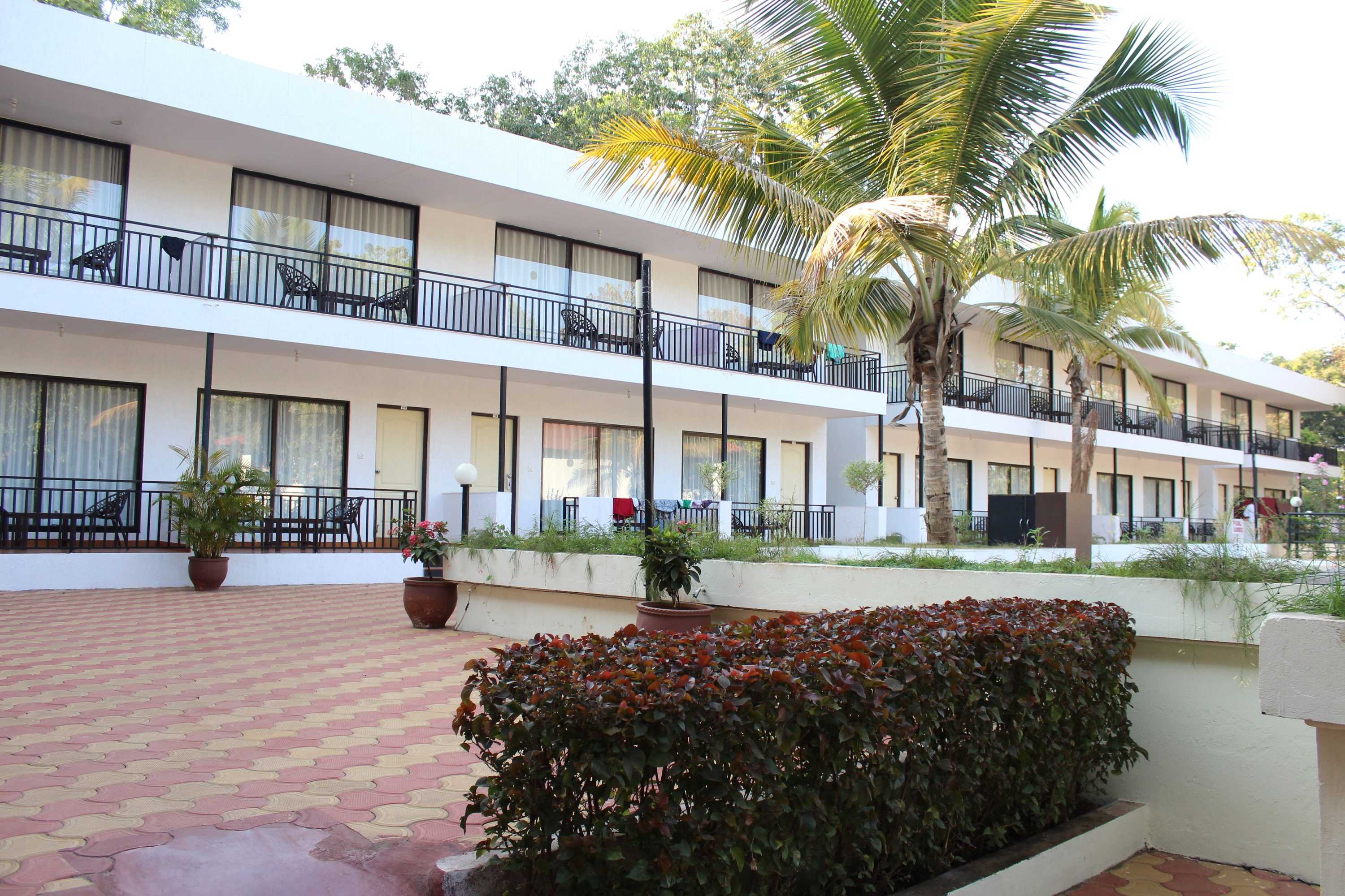 Gift card for Le Pearl Goa Resort & Spa Gift card for Le Pearl Goa Resort & Spa