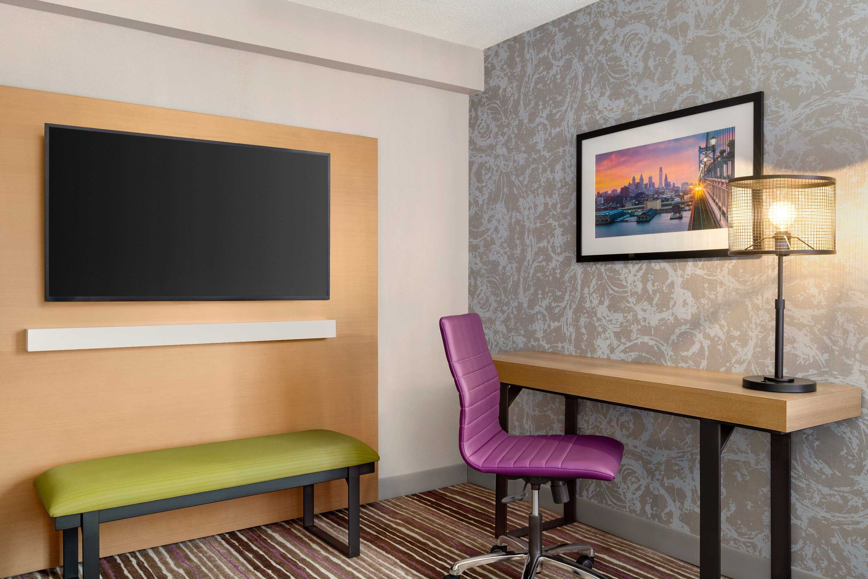 Gift card for Holiday Inn Philadelphia Arpt-Stadium Area by Ihg Gift card for Holiday Inn Philadelphia Arpt-Stadium Area by Ihg