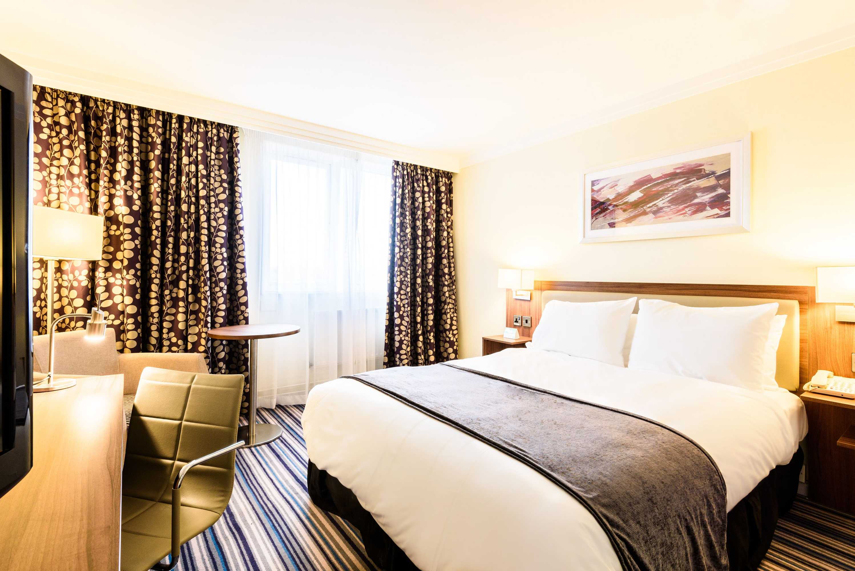 Gift card for Holiday Inn Portsmouth by Ihg Gift card for Holiday Inn Portsmouth by Ihg