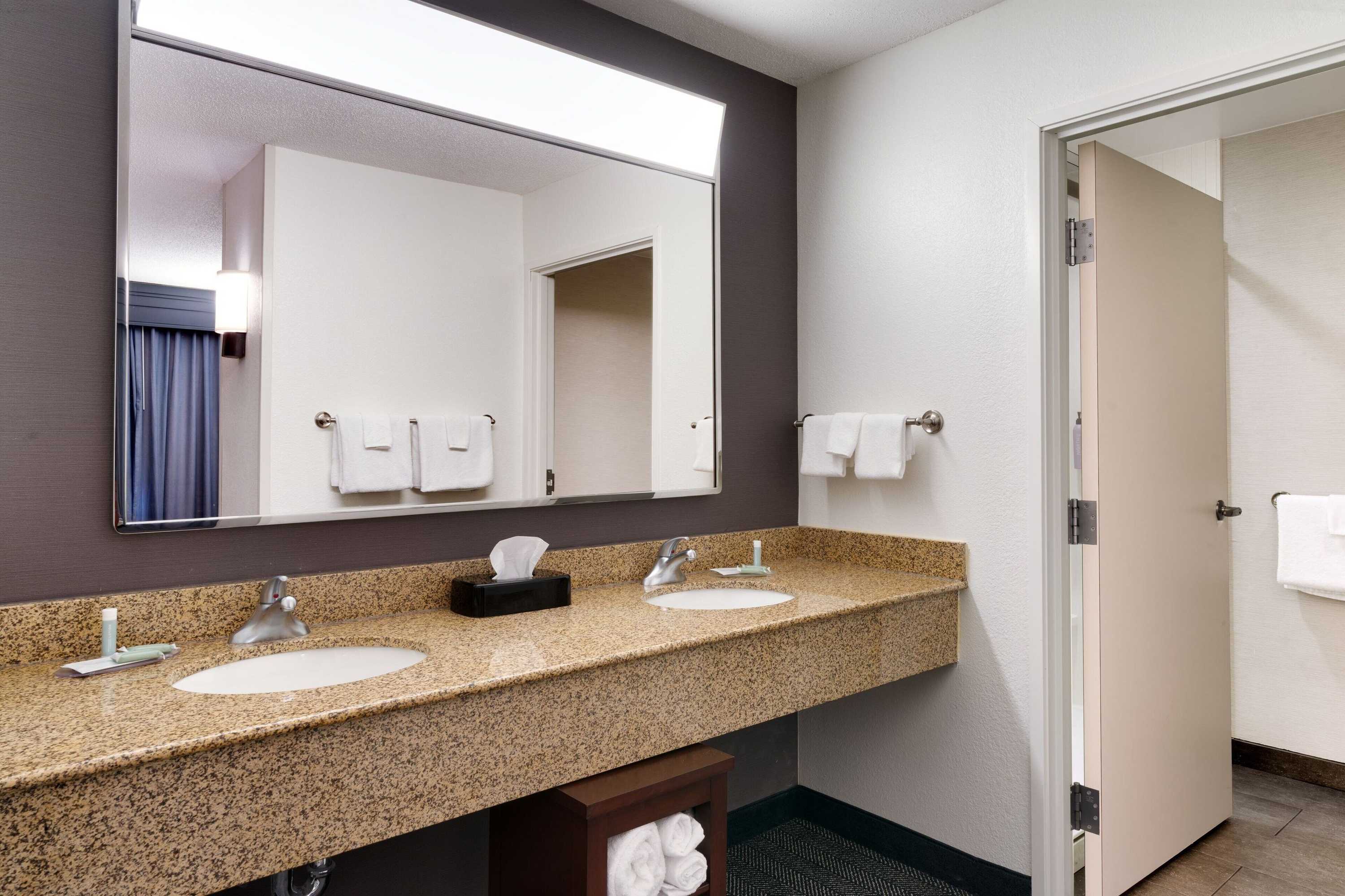 Gift card for Courtyard by Marriott Johnson City Gift card for Courtyard by Marriott Johnson City