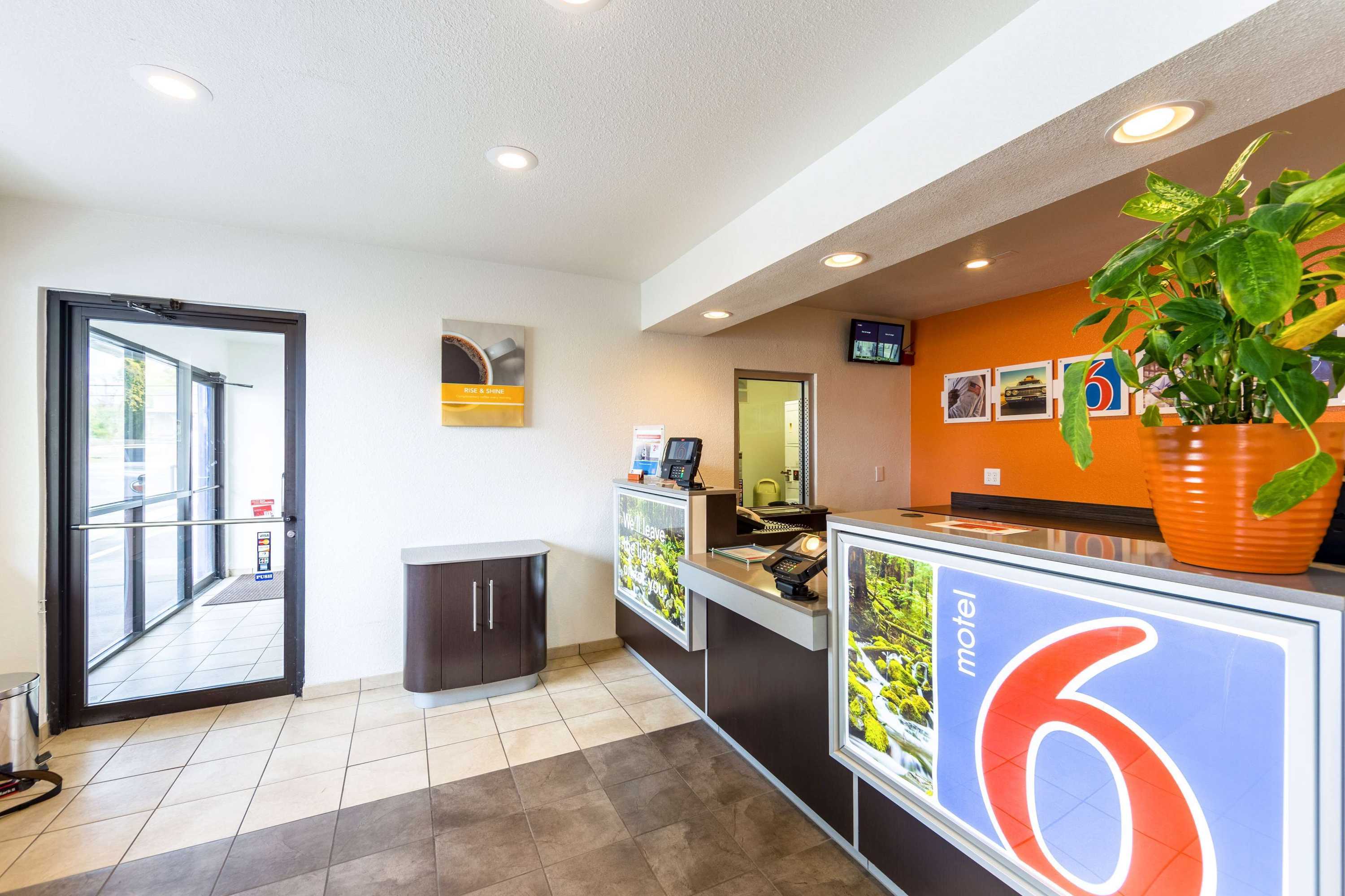 Gift card for Motel 6 Klamath Falls, OR Gift card for Motel 6 Klamath Falls, OR