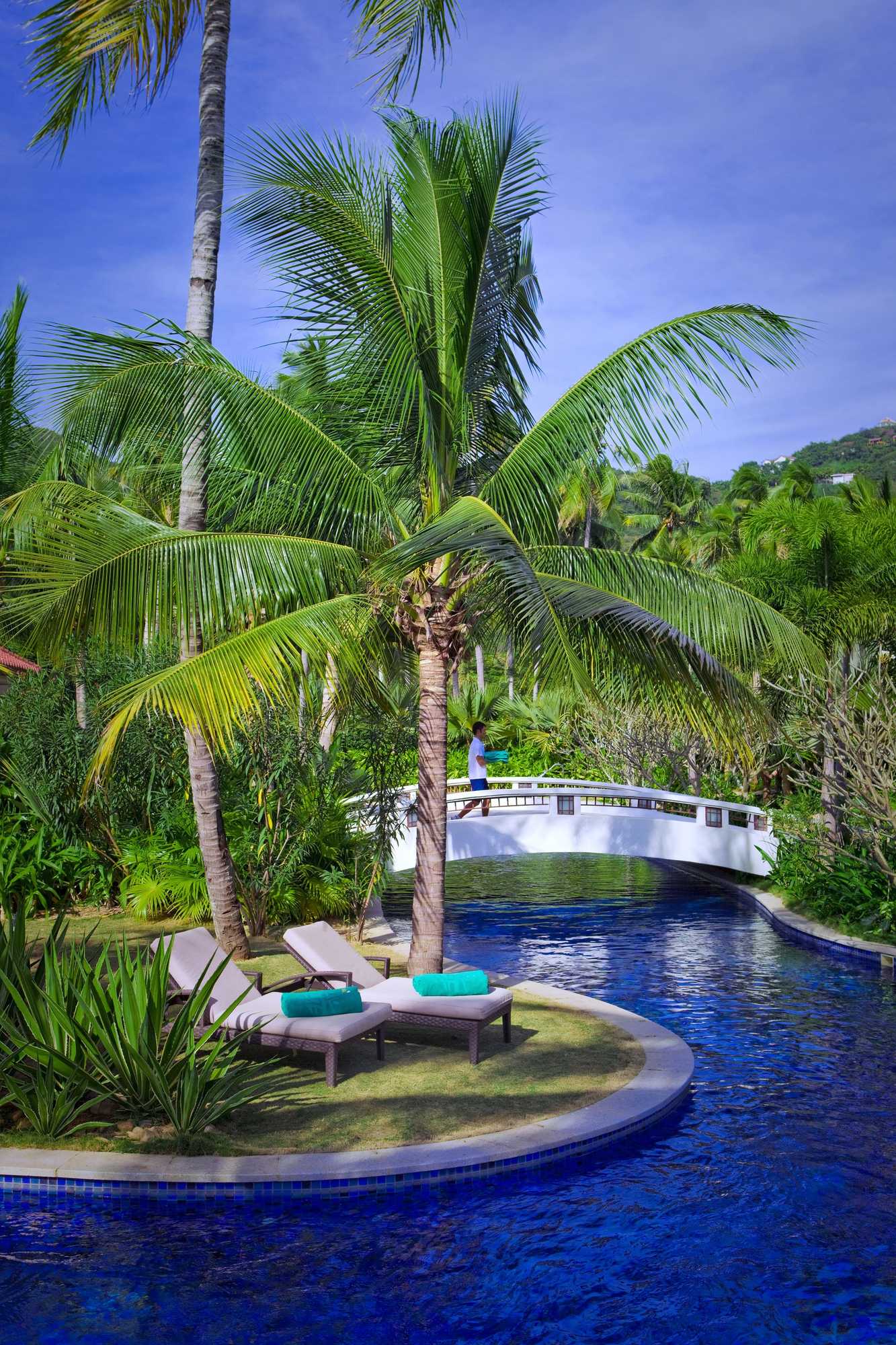 Gift card for Banyan Tree Sanya - Private Beach, Breakfast to 1pm Gift card for Banyan Tree Sanya - Private Beach, Breakfast to 1pm