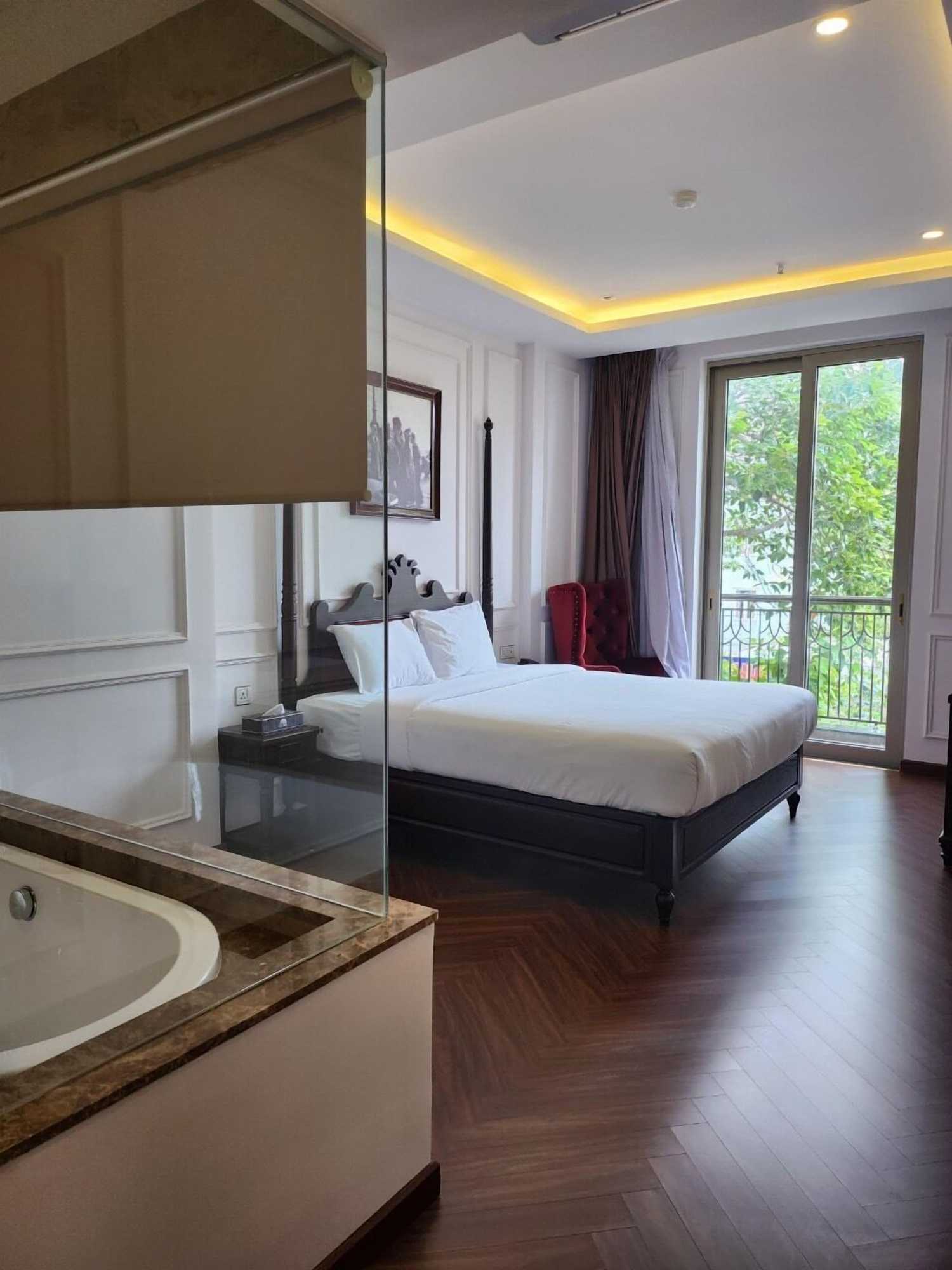 Gift card for Mia Hotel- Feliz Hotel Binh Duong Gift card for Mia Hotel- Feliz Hotel Binh Duong