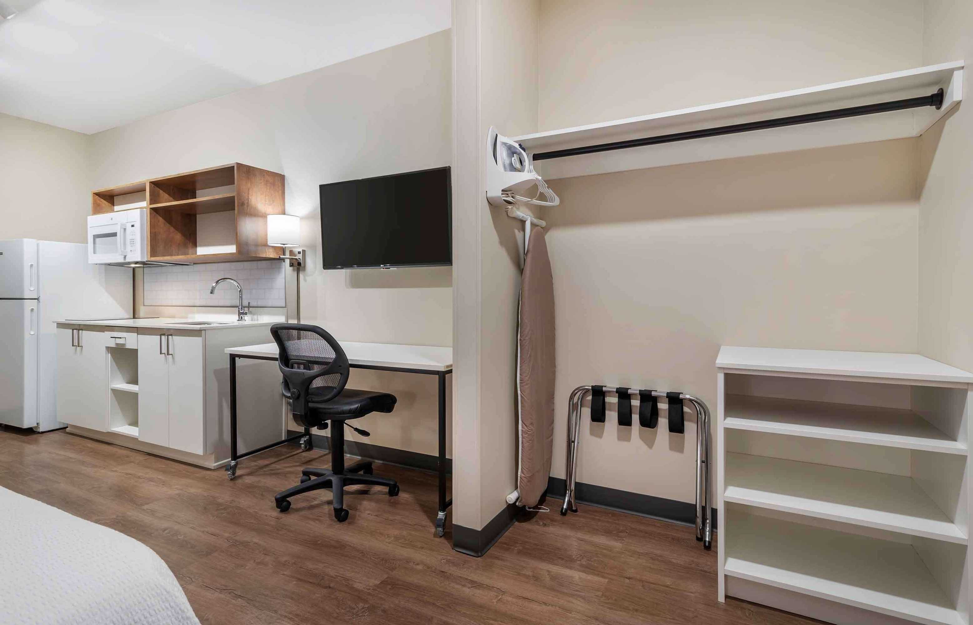 Gift card for Extended Stay America Premier Suites Atlanta Newnan Gift card for Extended Stay America Premier Suites Atlanta Newnan