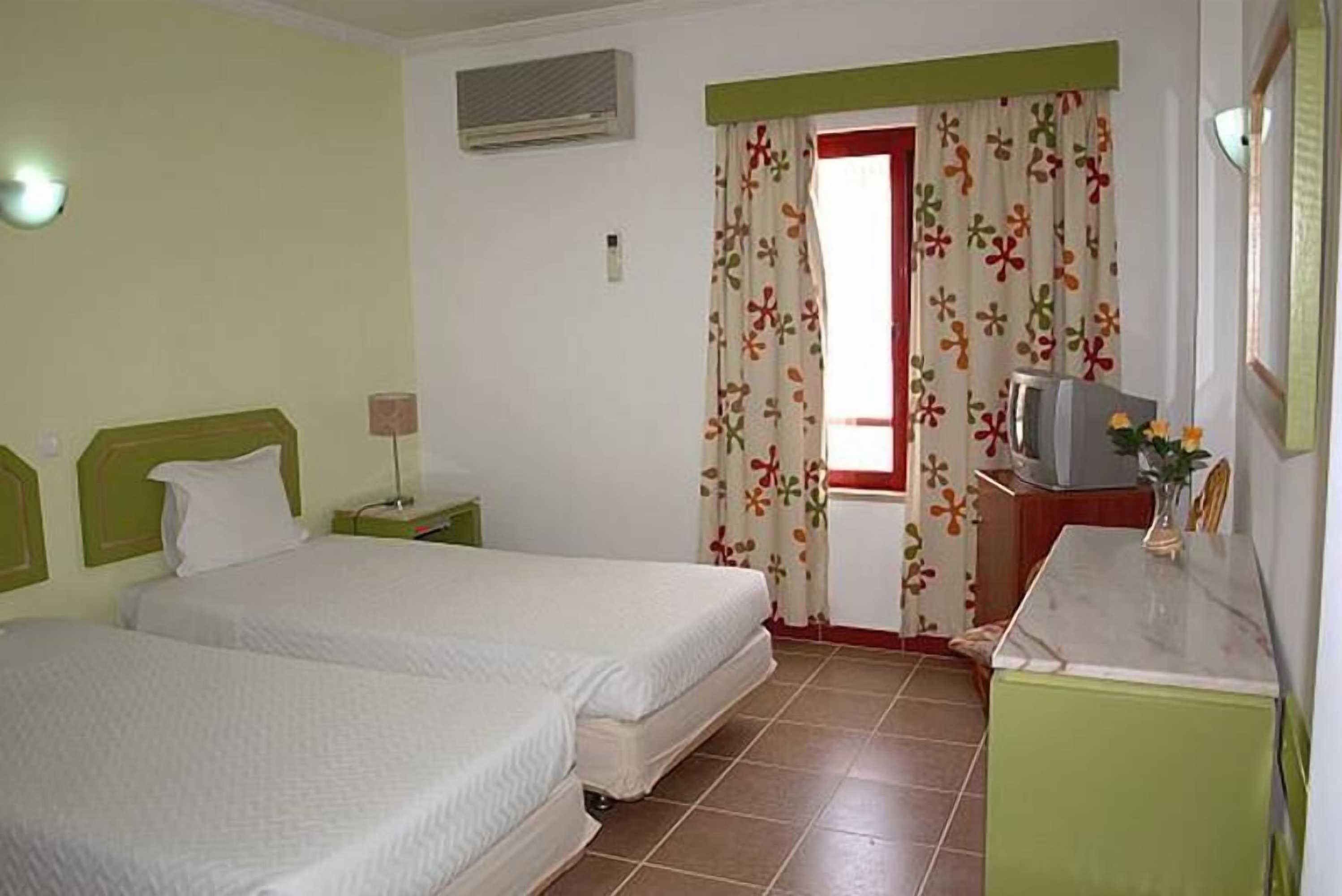 Gift card for Best Western Hotel Dom Bernardo Gift card for Best Western Hotel Dom Bernardo