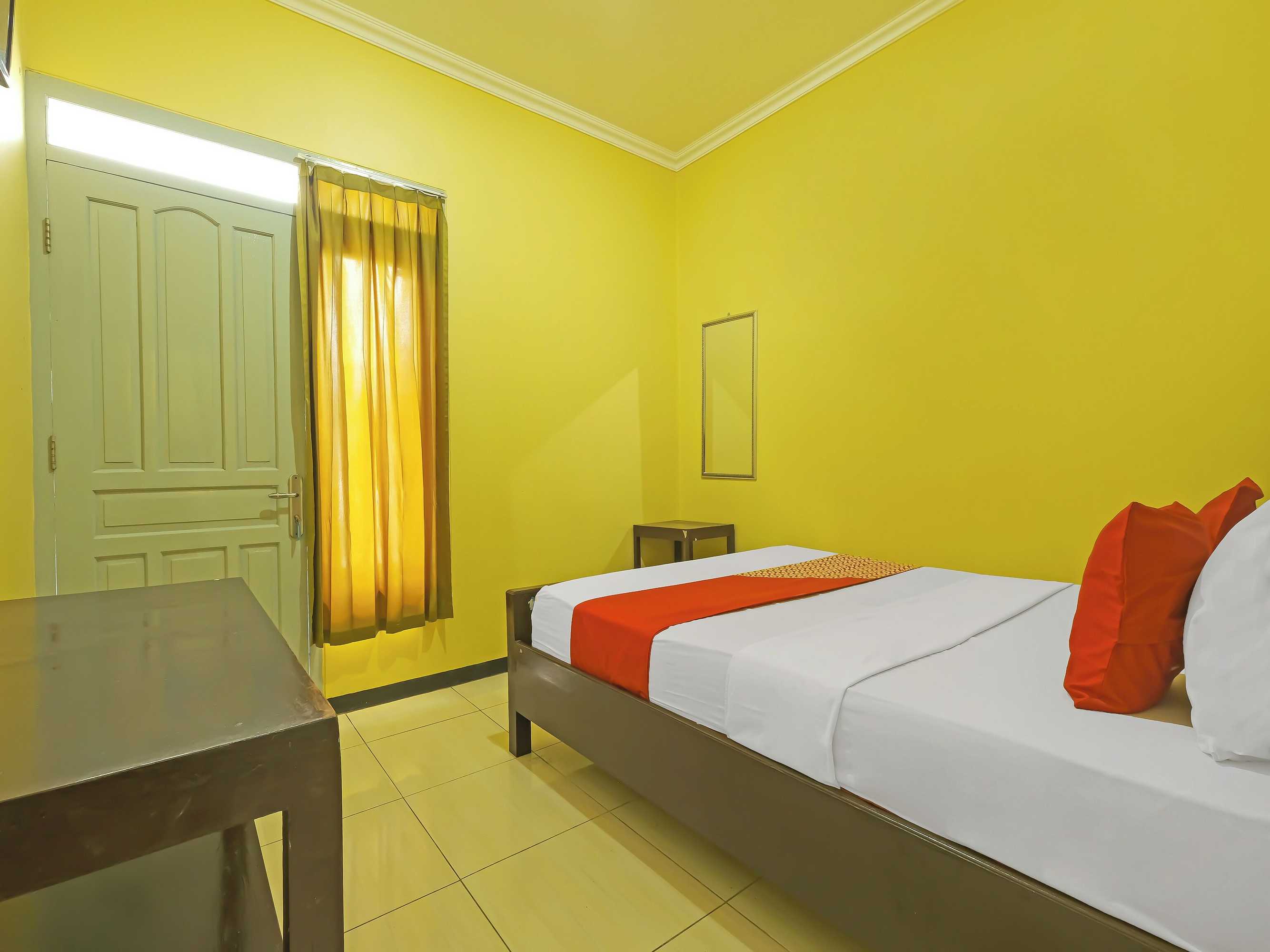 Gift card for Oyo 92483 Hotel Kirana