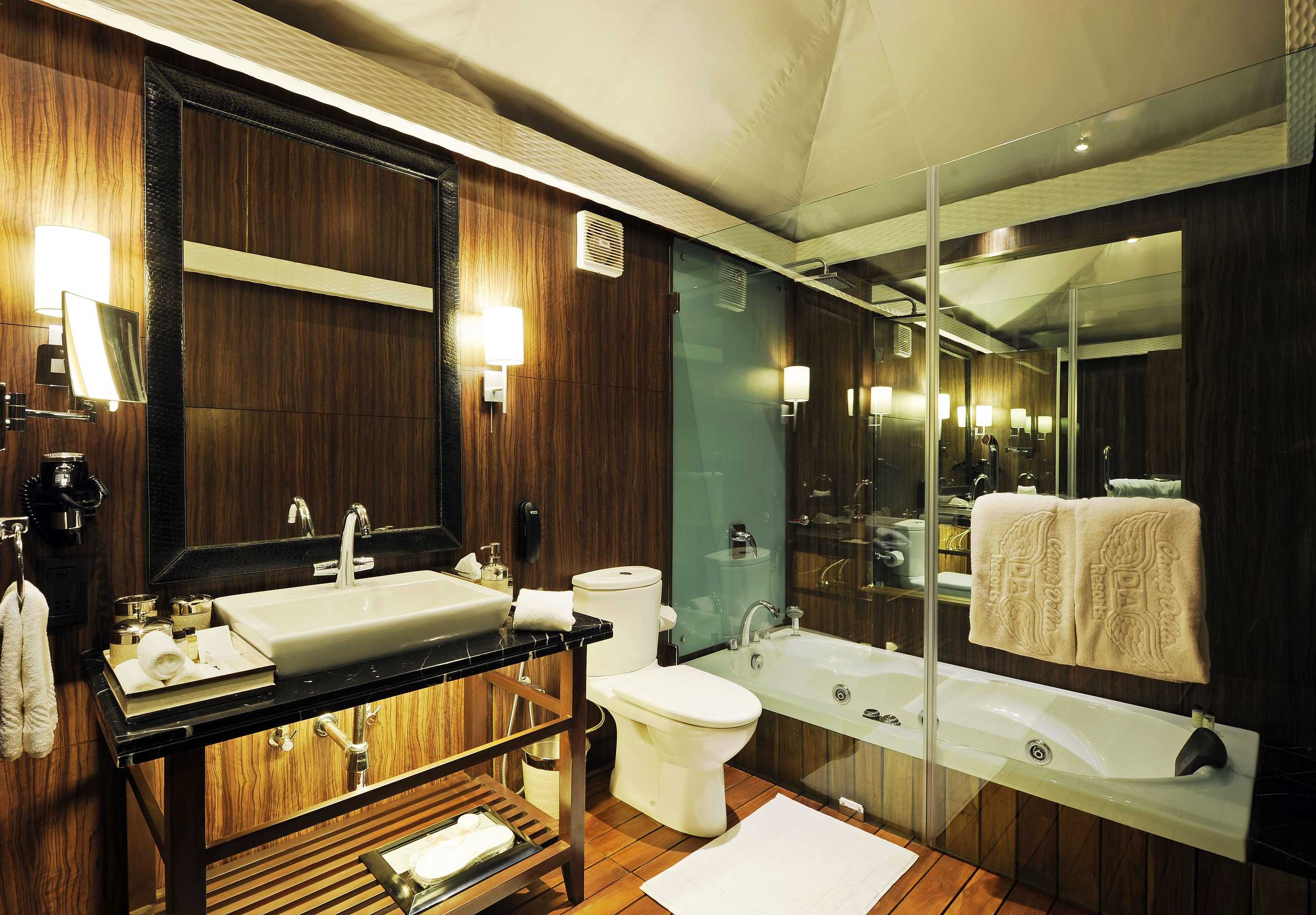 Gift card for Della Resorts