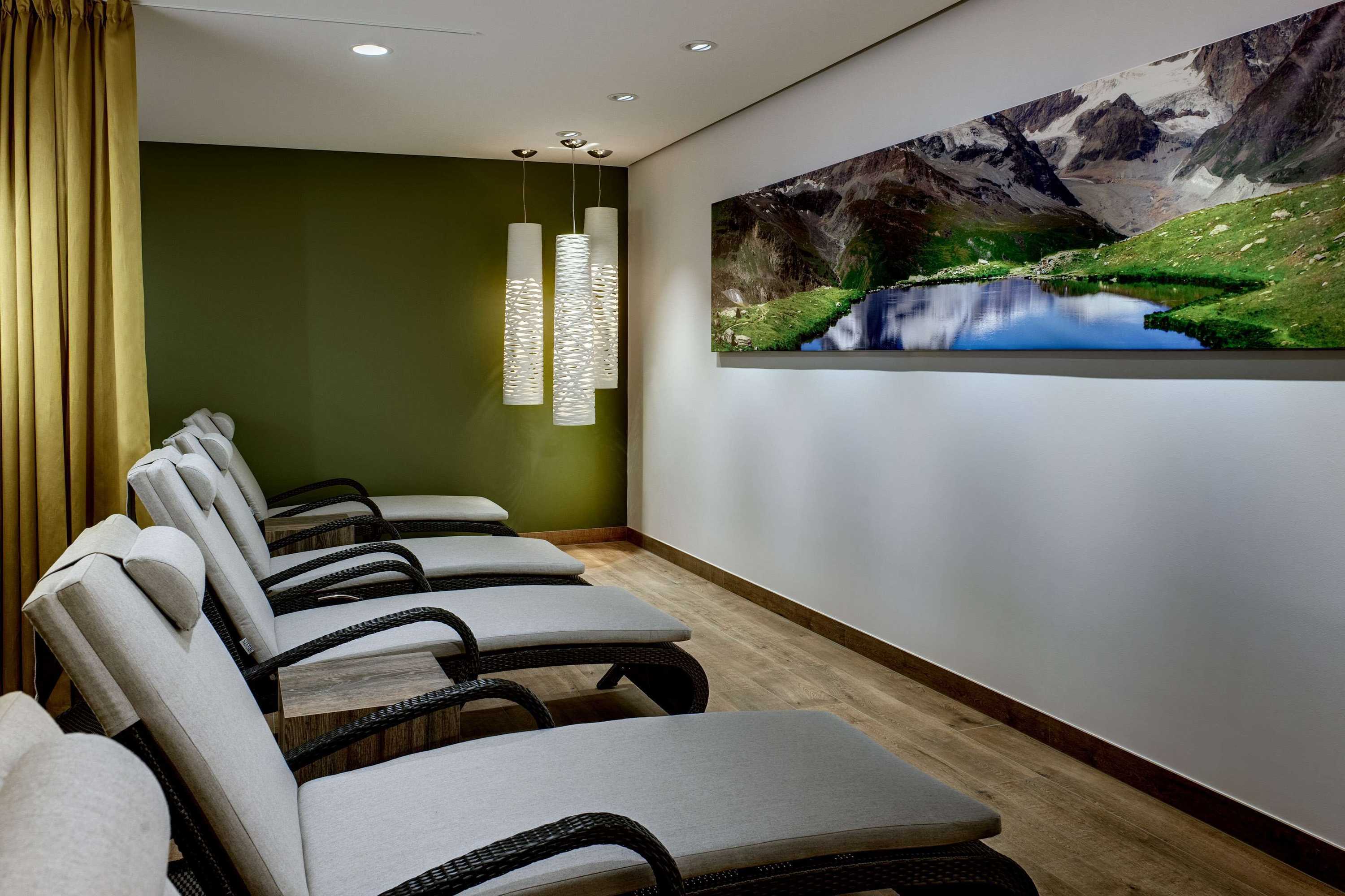 Gift card for Hilton Garden Inn Davos Gift card for Hilton Garden Inn Davos