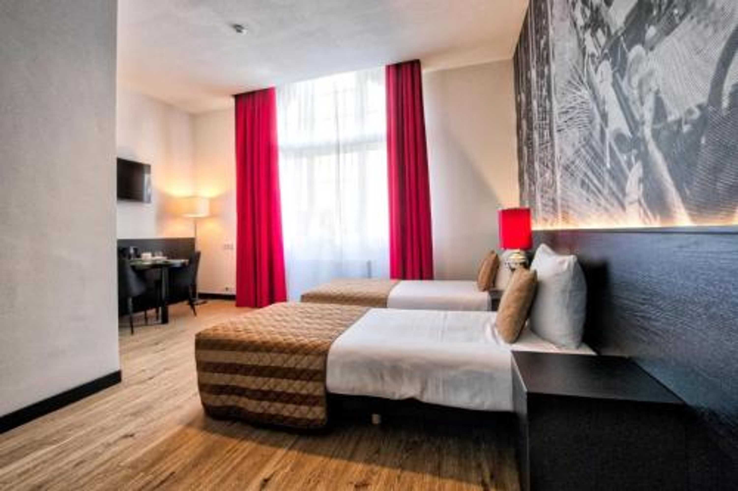 Gift card for Onderwijshotel De Rooi Pannen Tilburg Gift card for Onderwijshotel De Rooi Pannen Tilburg