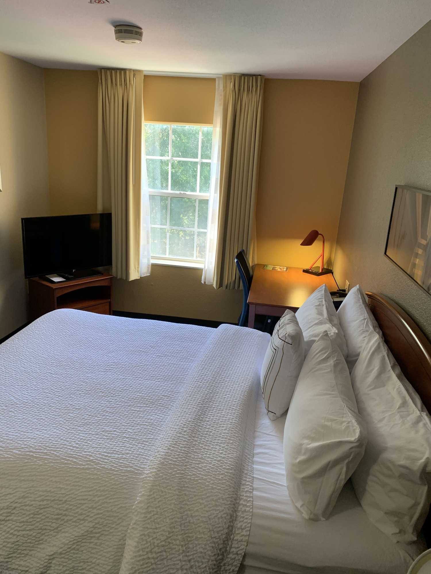 Gift card for Mainstay Suites Tampa Moffitt-Usf Gift card for Mainstay Suites Tampa Moffitt-Usf