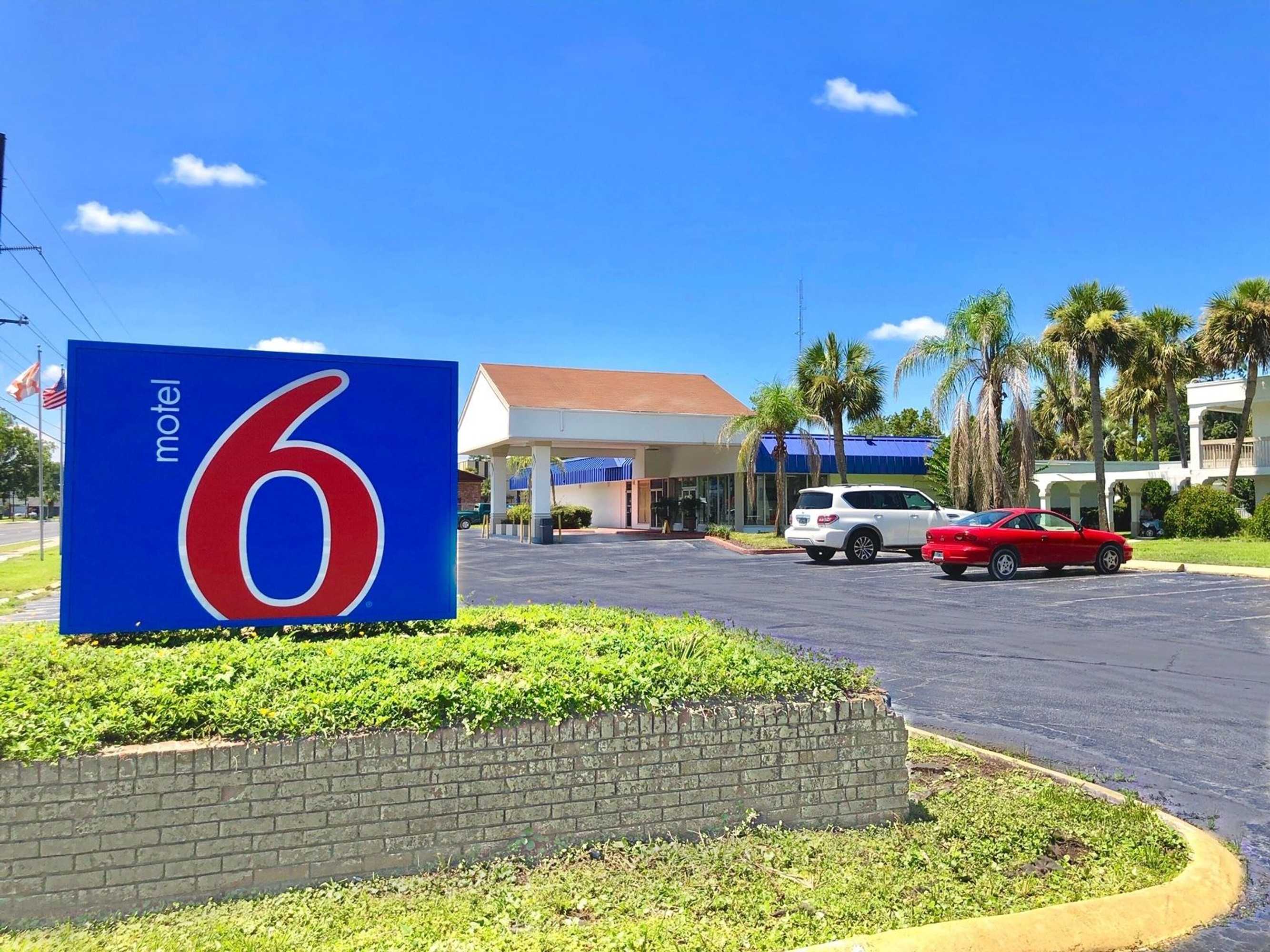 Gift card for Motel 6 Starke, FL Gift card for Motel 6 Starke, FL