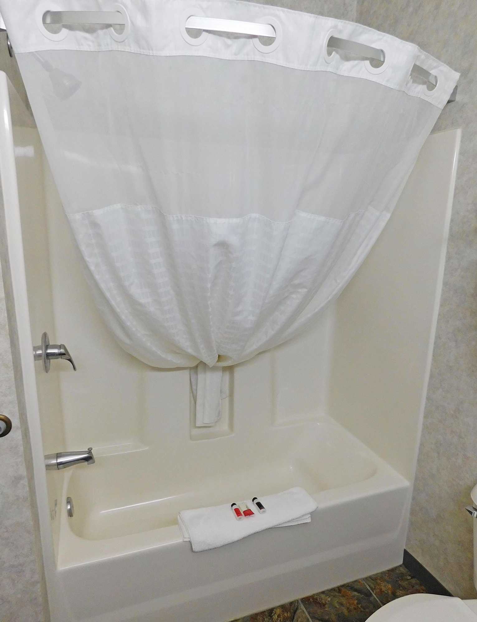 Gift card for Days Inn by Wyndham Fargo/casselton