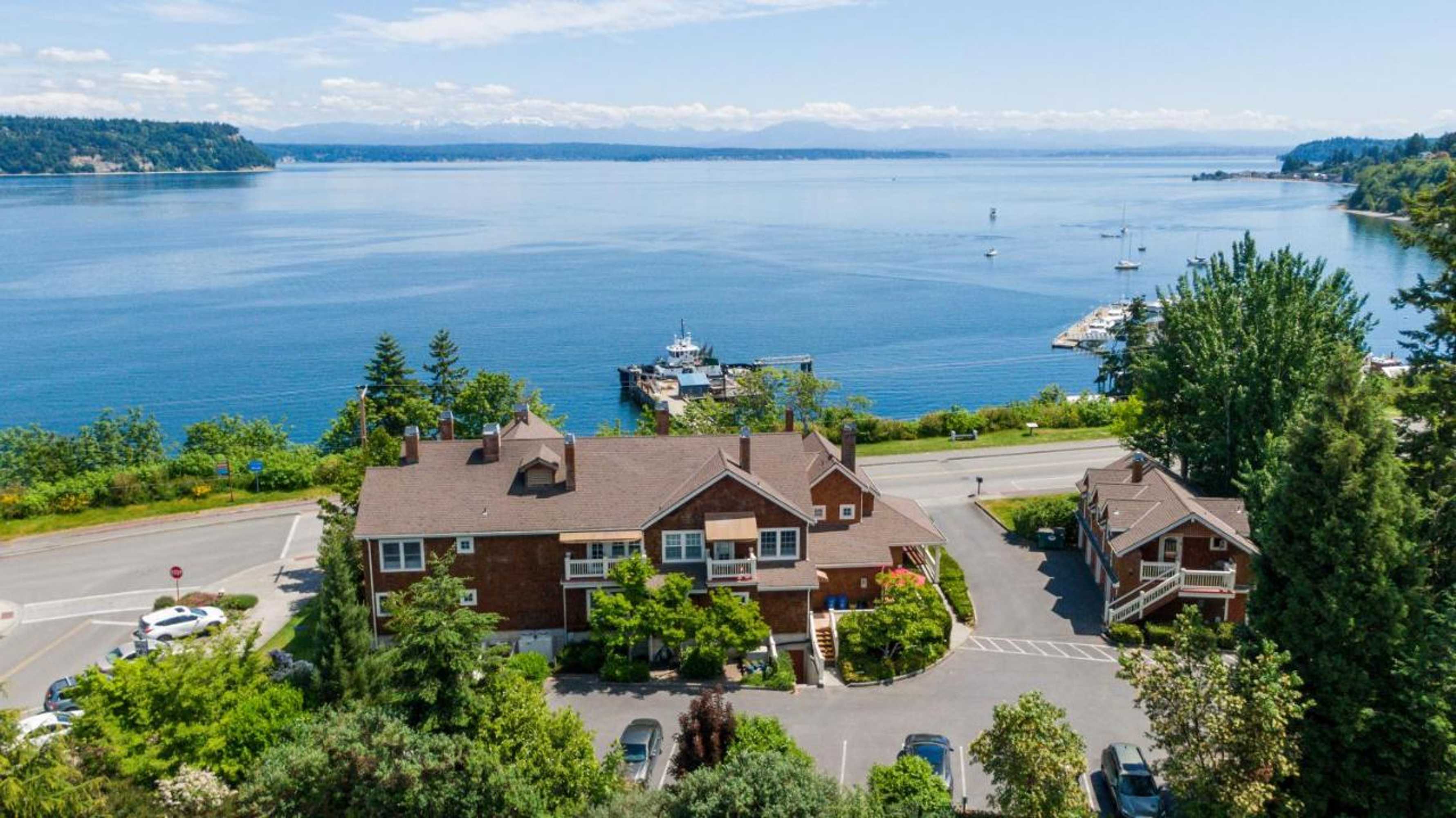 Gift card for Saratoga Inn