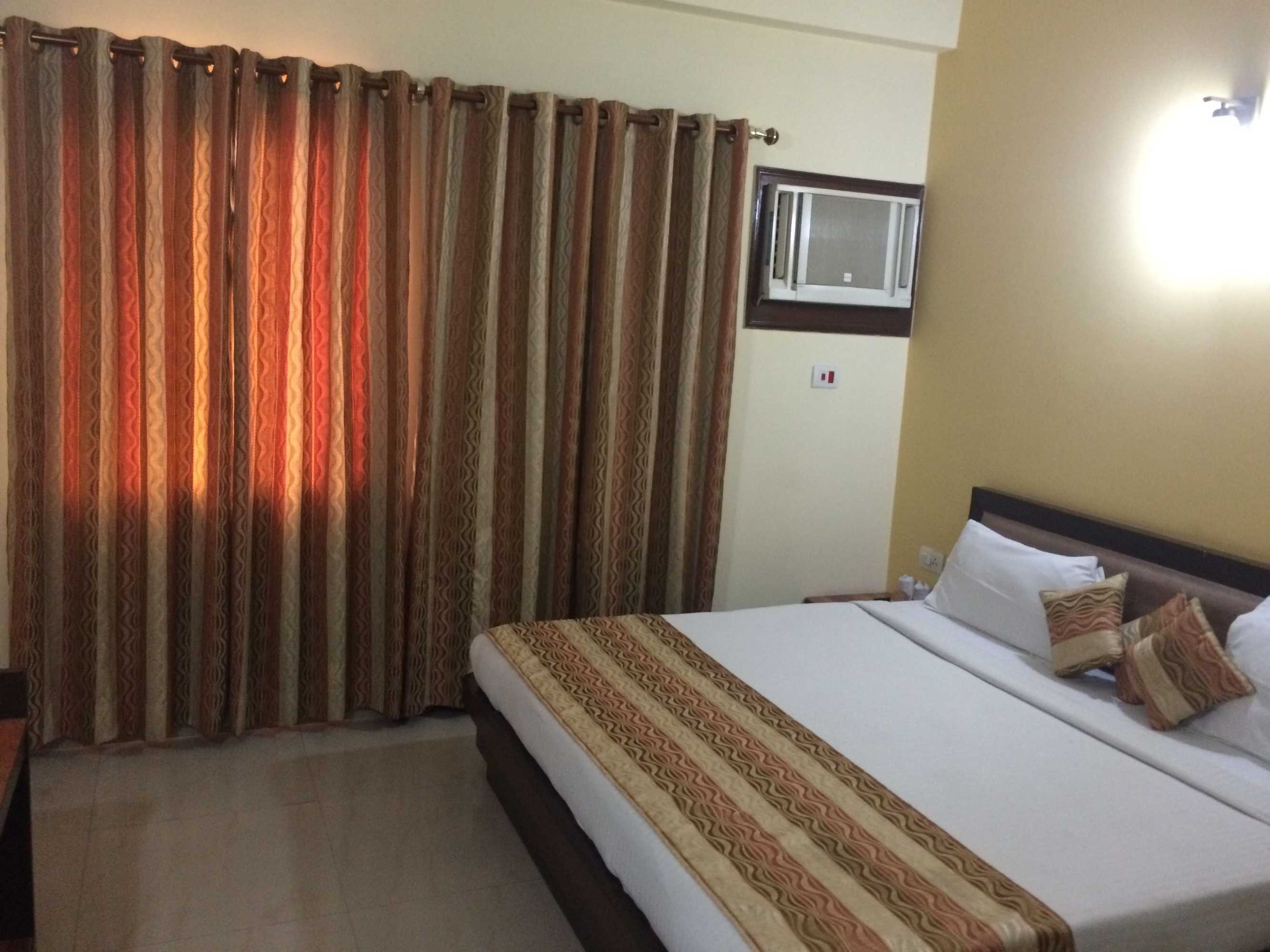 Gift card for Hotel Maiden Residency Gift card for Hotel Maiden Residency