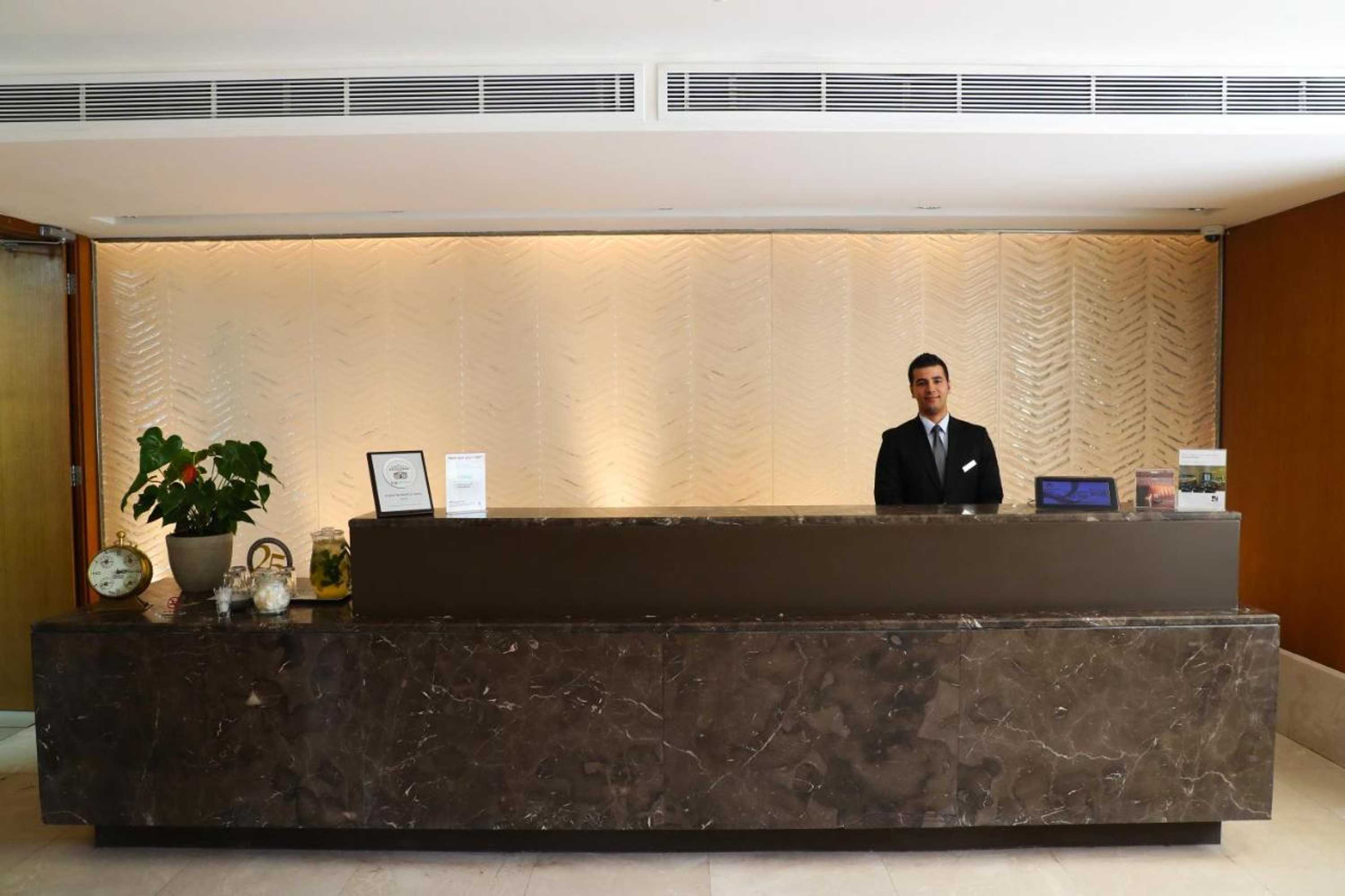 Gift card for Alqasr Metropole Hotel Gift card for Alqasr Metropole Hotel