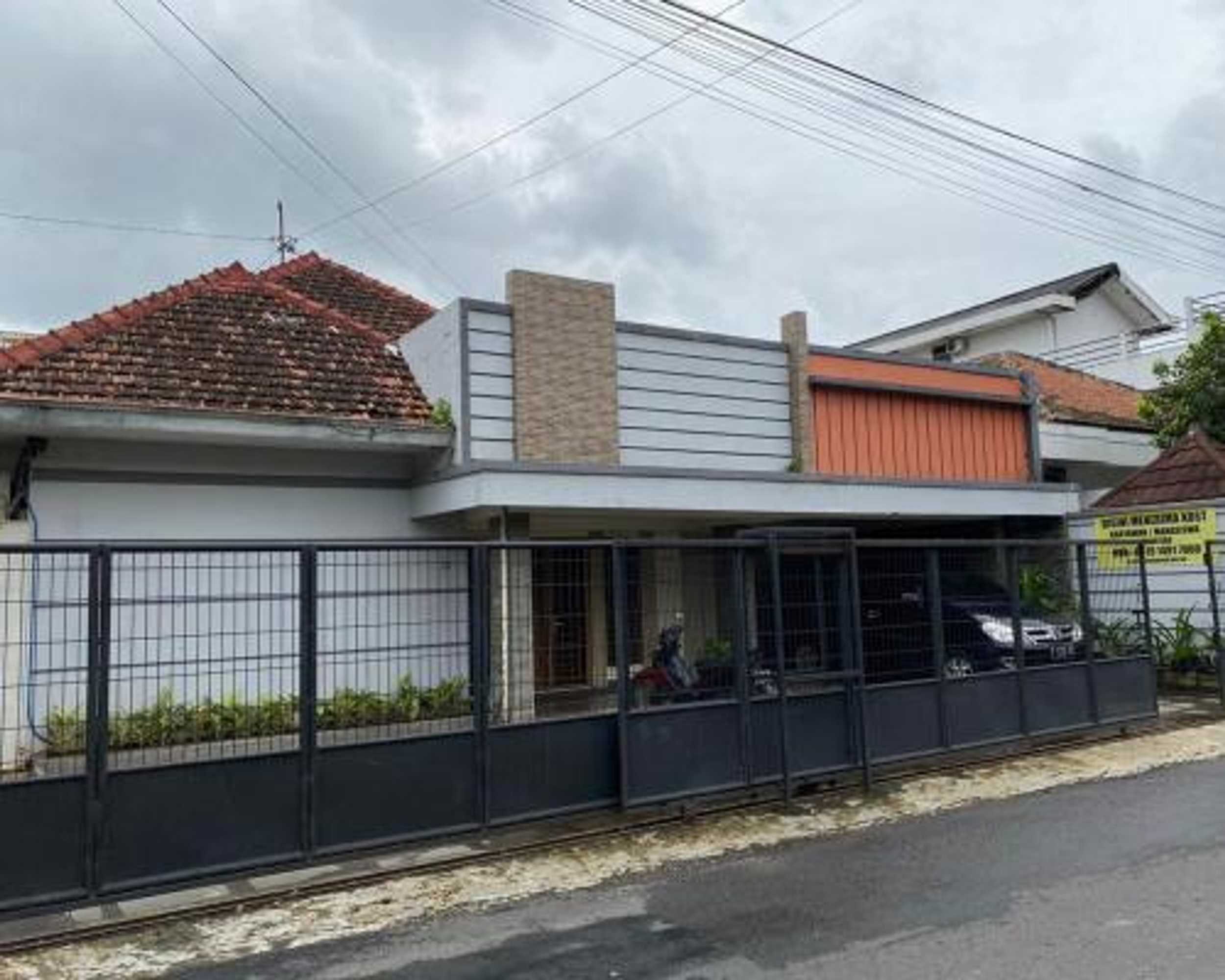 Gift card for Jatiwinangun Homestay Near Gor Satria Purwoketo Mitra Reddoorz Gift card for Jatiwinangun Homestay Near Gor Satria Purwoketo Mitra Reddoorz