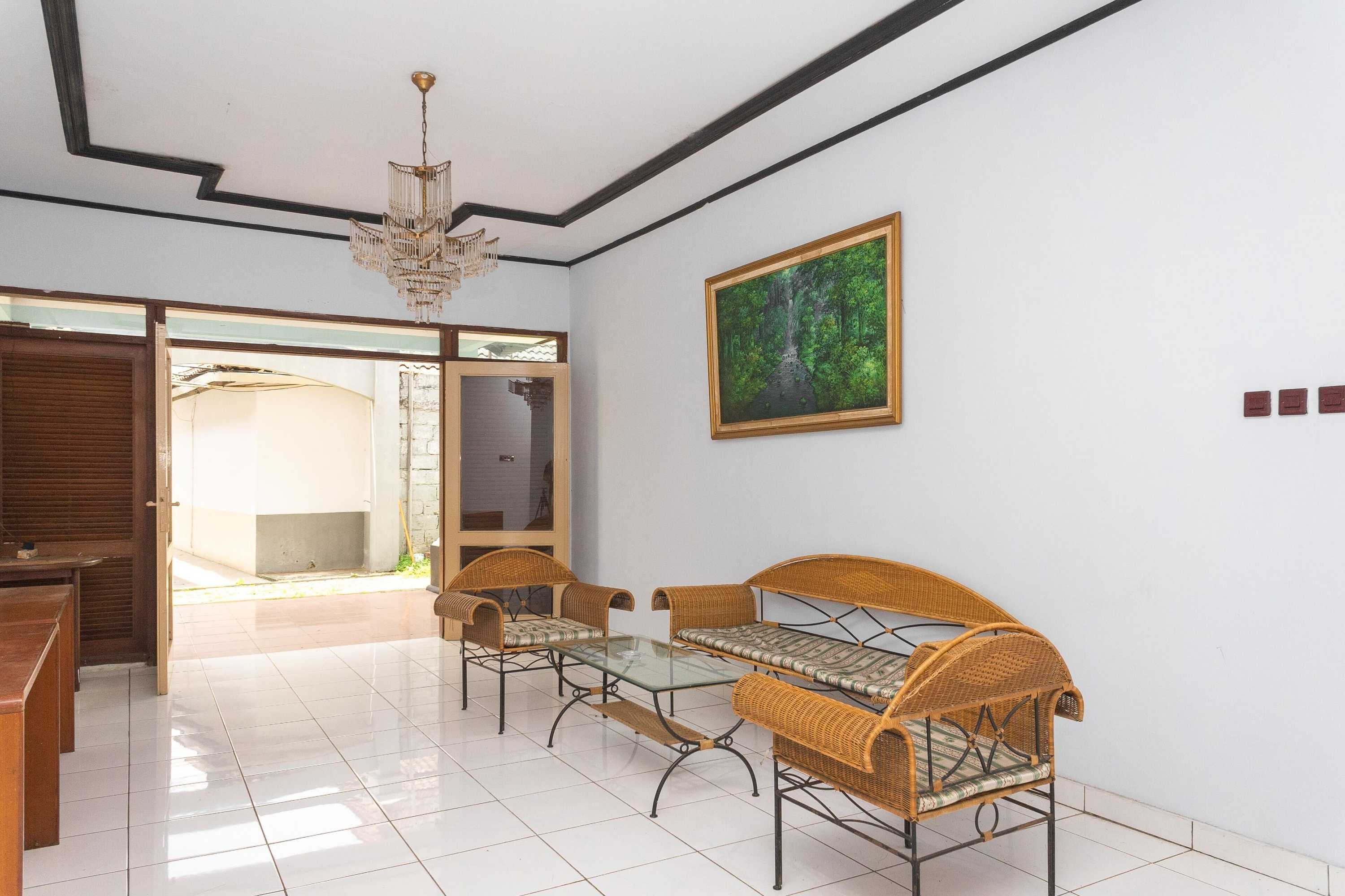 Gift card for Reddoorz @ Hotel Damanaka Pangalengan Gift card for Reddoorz @ Hotel Damanaka Pangalengan