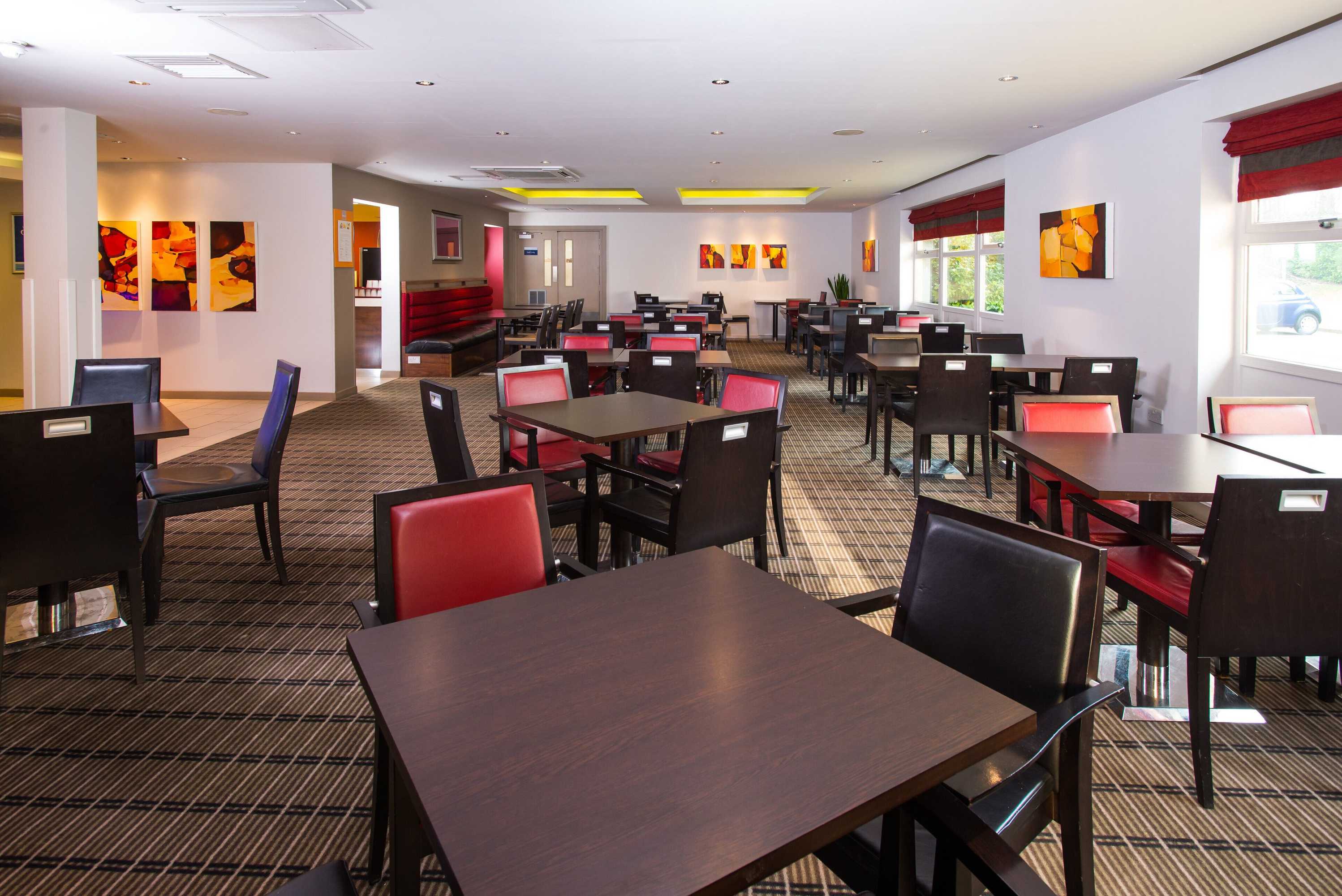 Gift card for Holiday Inn Express East Midlands Airport by Ihg Gift card for Holiday Inn Express East Midlands Airport by Ihg