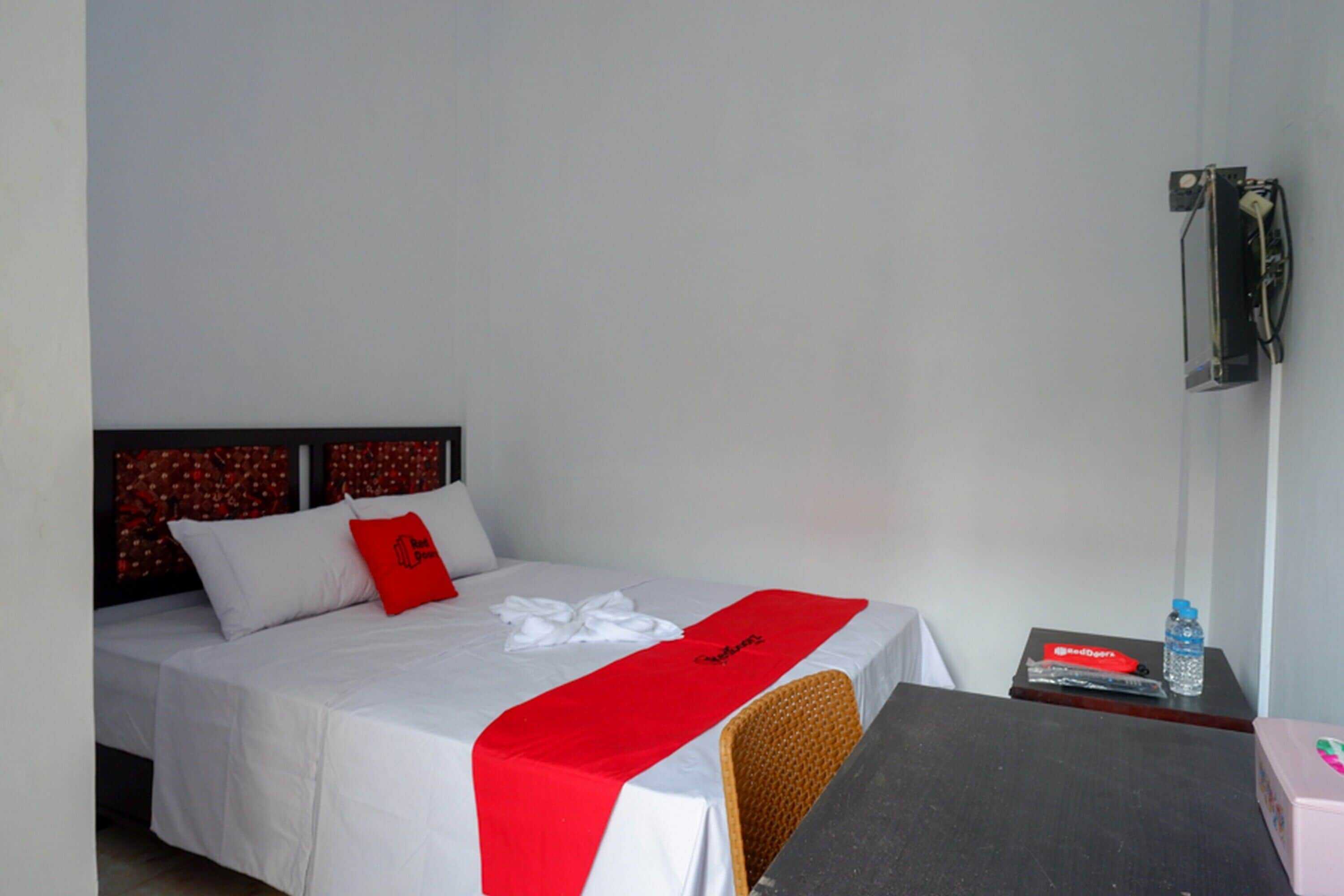 Gift card for Capital O 92929 Hotel New Tirta Kencana Syariah Gift card for Capital O 92929 Hotel New Tirta Kencana Syariah