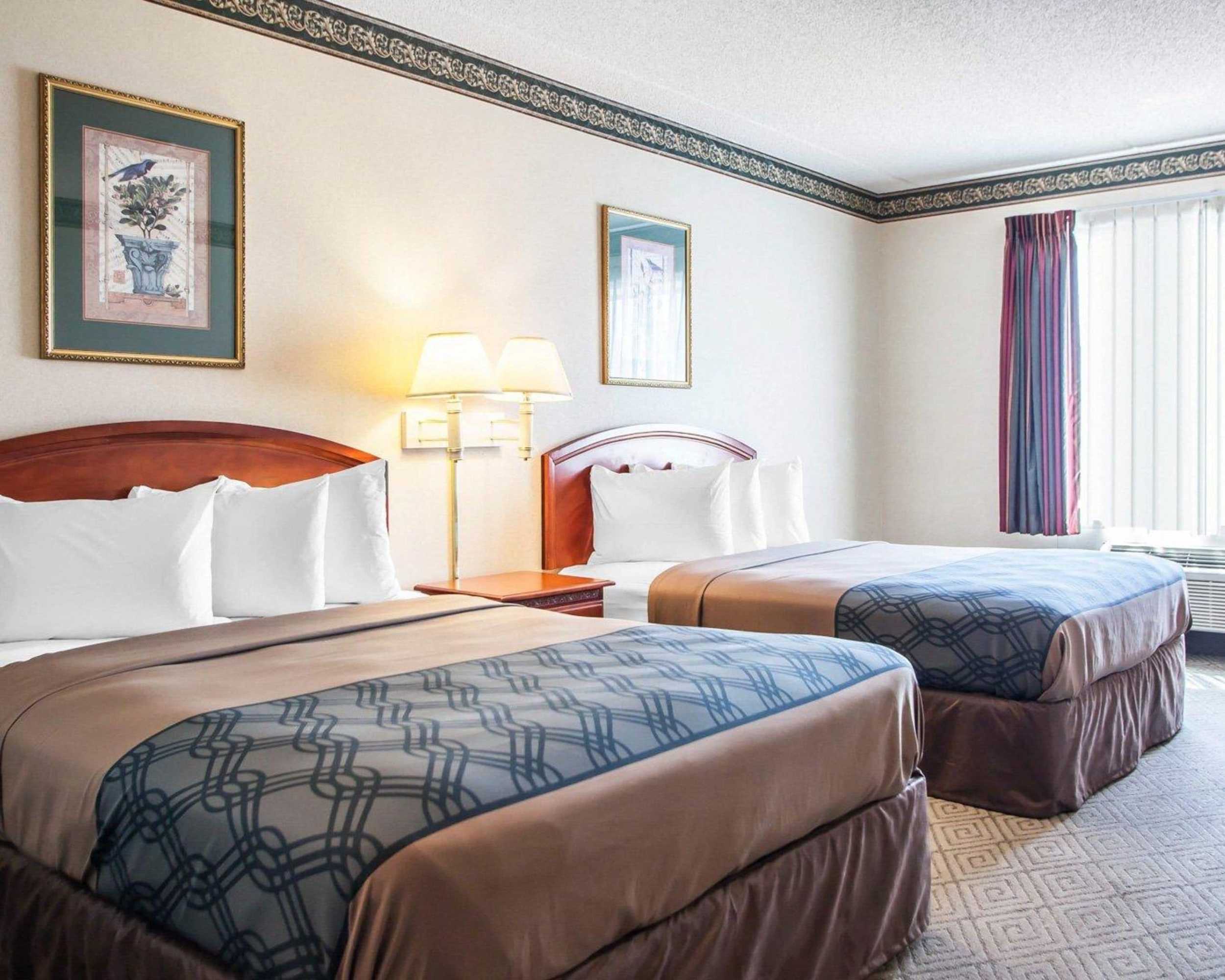 Gift card for Rodeway Inn & Suites Milwaukee Airport Gift card for Rodeway Inn & Suites Milwaukee Airport