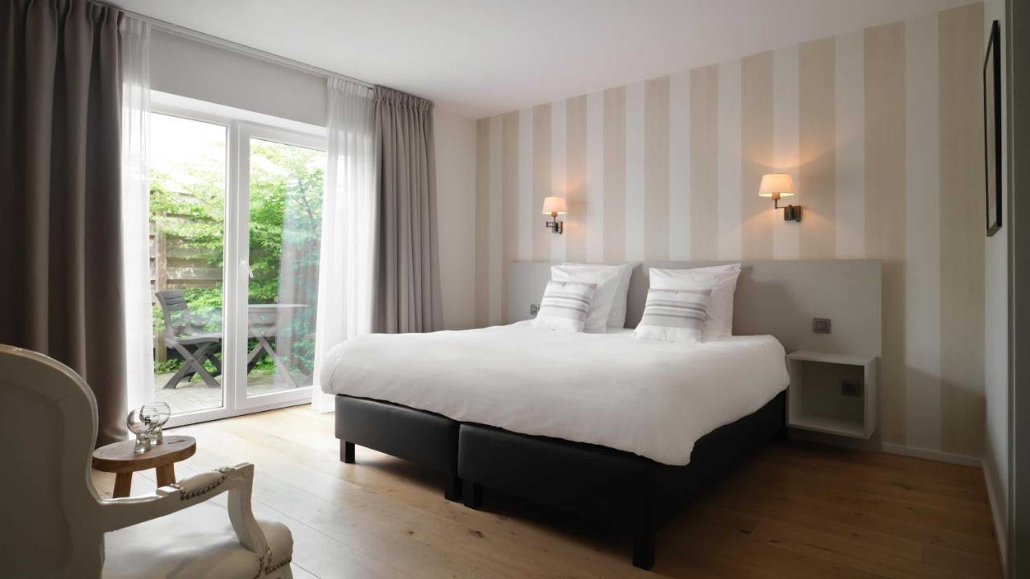 Gift card for Le 24 Hotel