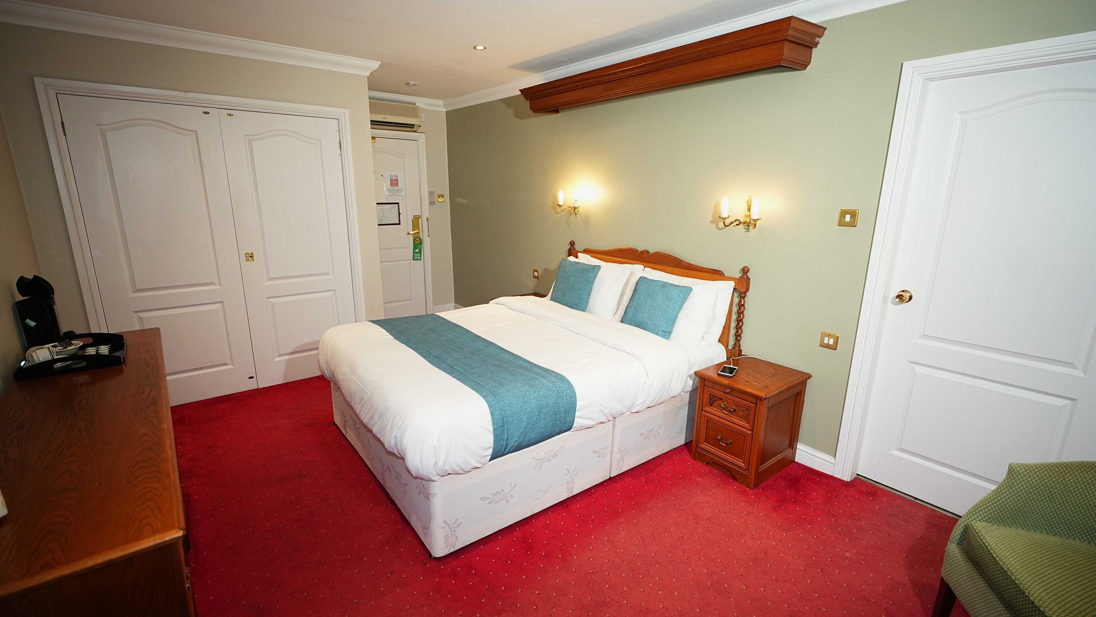 Gift card for Consort Hotel