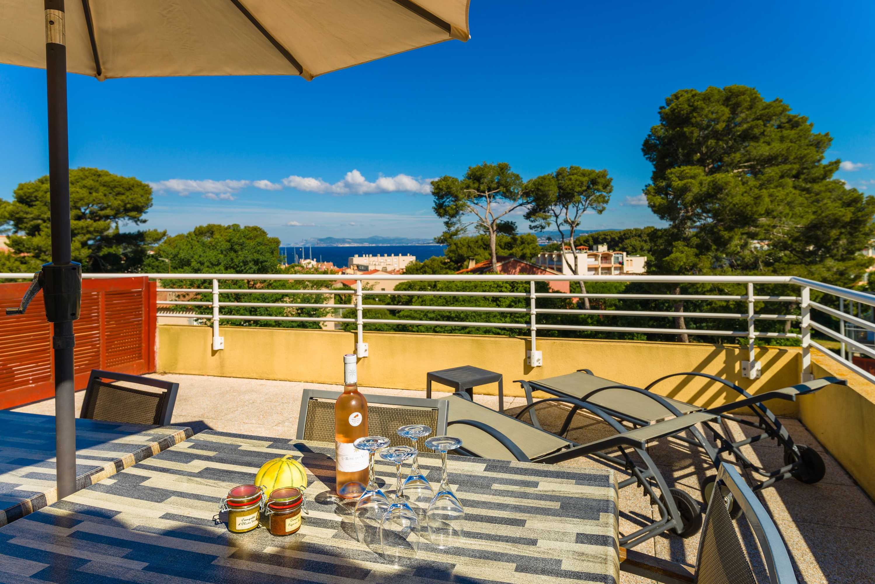 Gift card for Résidence Lagrange Vacances Les Terrasses Des Embiez Gift card for Résidence Lagrange Vacances Les Terrasses Des Embiez
