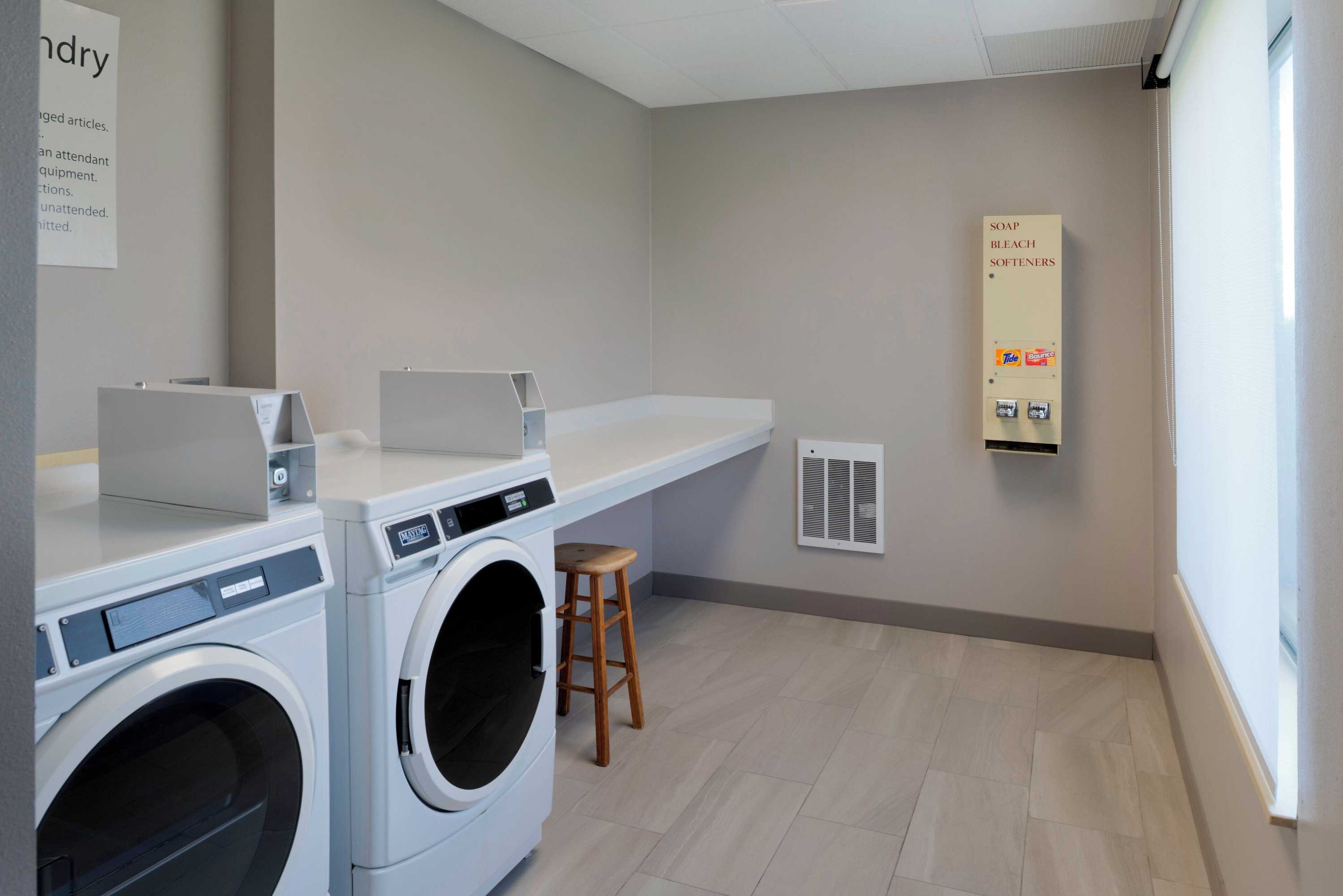 Gift card for Holiday Inn Express Hotel & Suites Fort Atkinson by Ihg