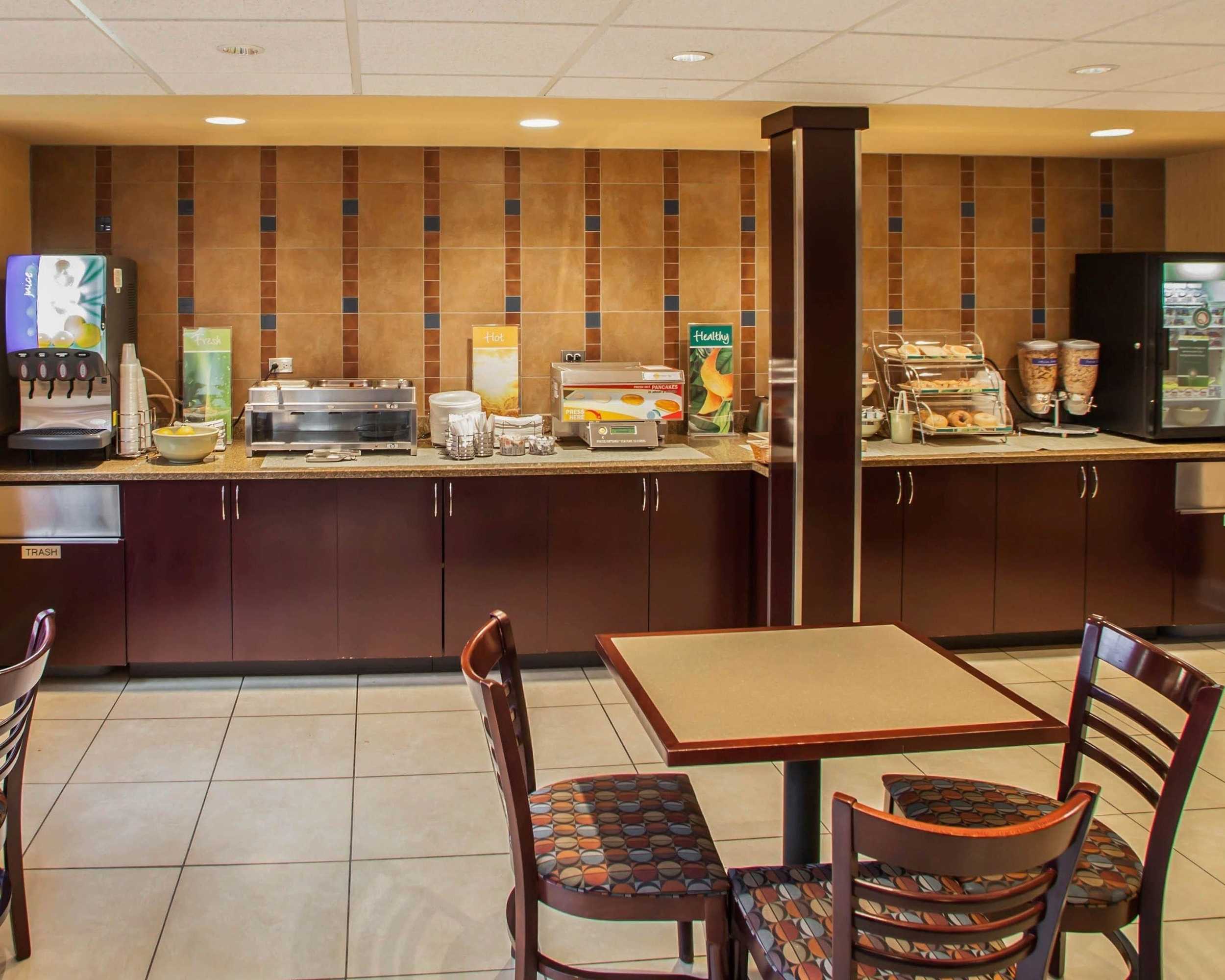 Gift card for Quality Inn & Suites St Charles - West Chicago Gift card for Quality Inn & Suites St Charles - West Chicago
