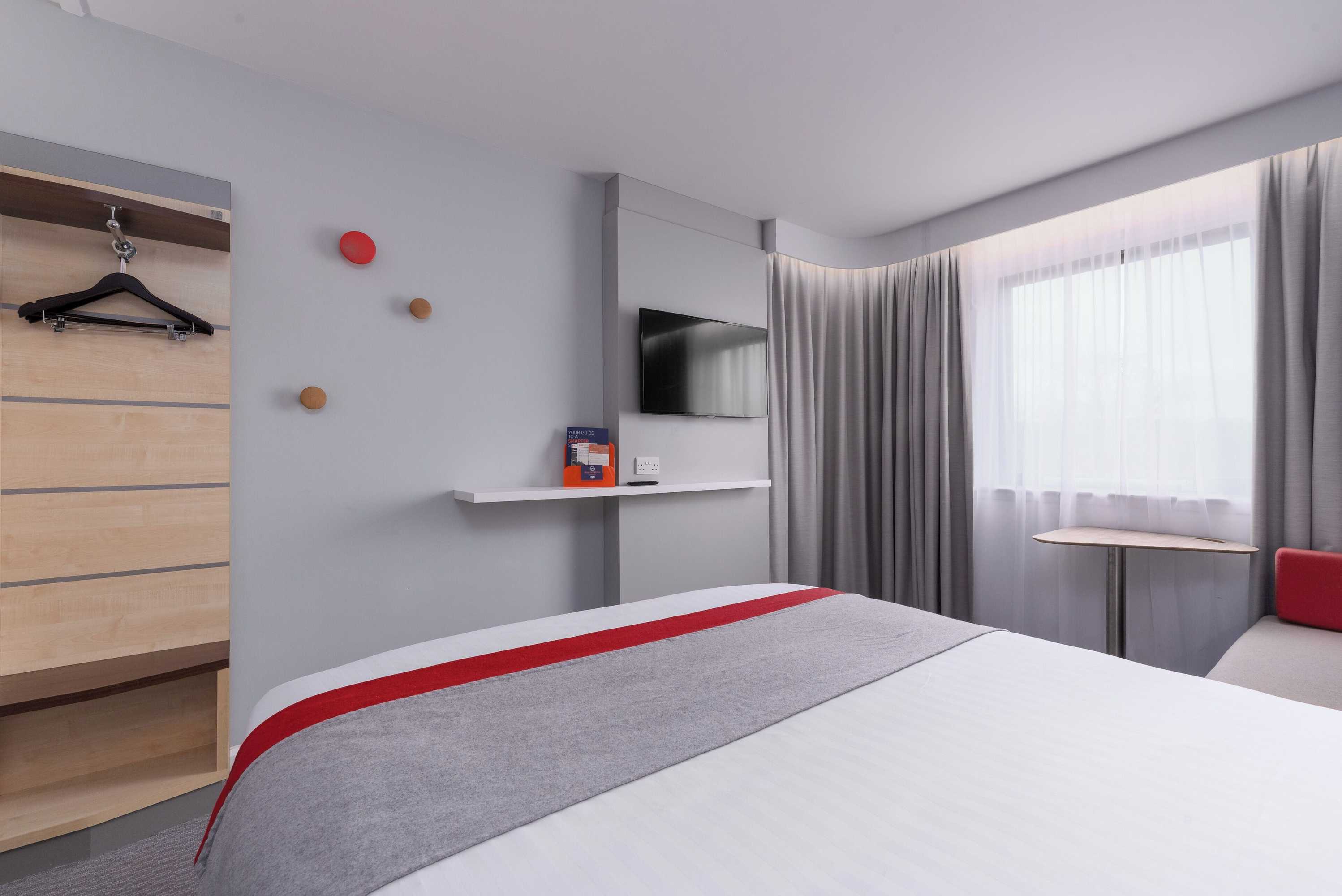 Gift card for Holiday Inn Express Ramsgate - Minster by Ihg Gift card for Holiday Inn Express Ramsgate - Minster by Ihg
