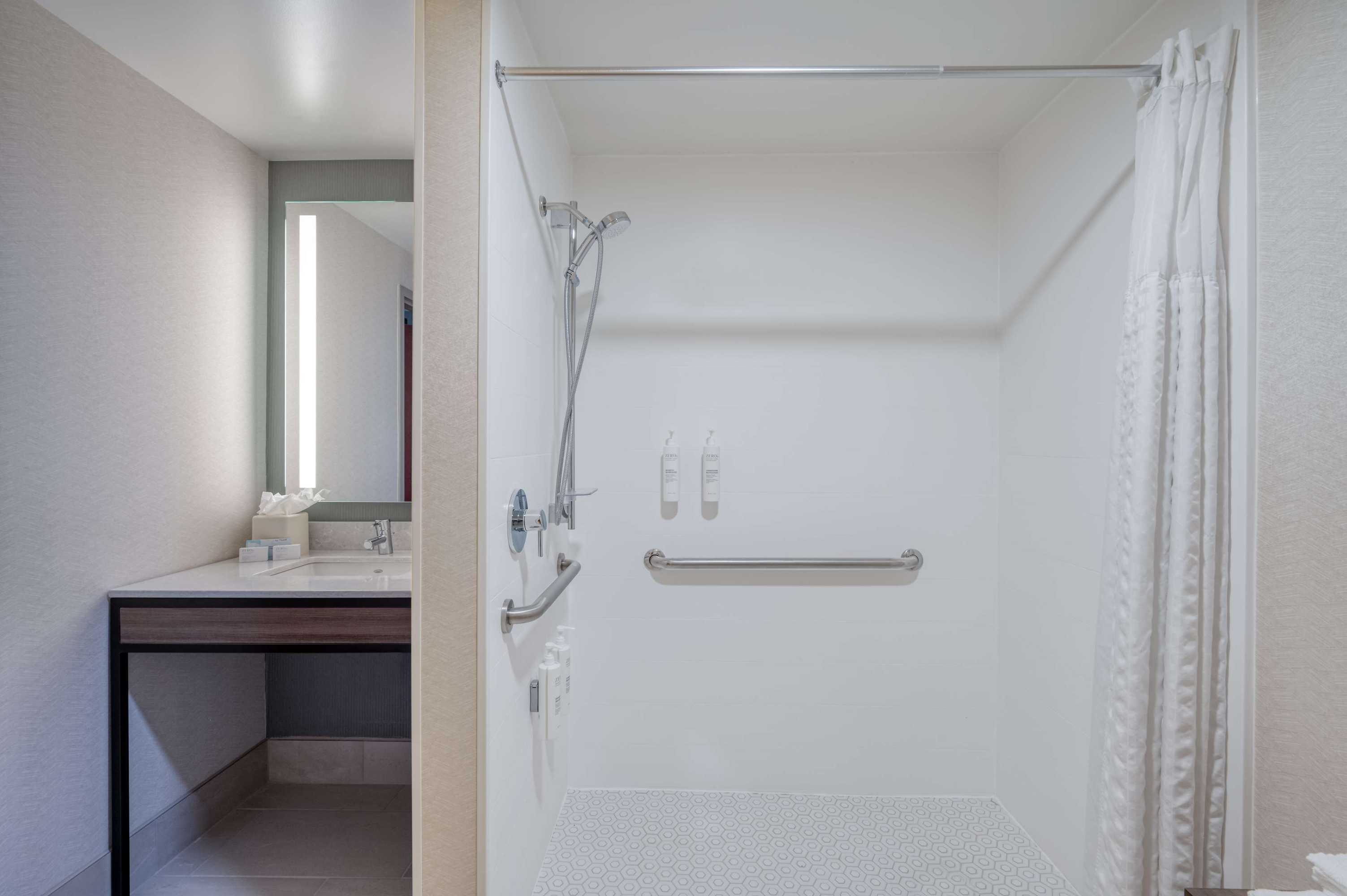 Gift card for Hilton Garden Inn Clarksburg Bridgeport Gift card for Hilton Garden Inn Clarksburg Bridgeport