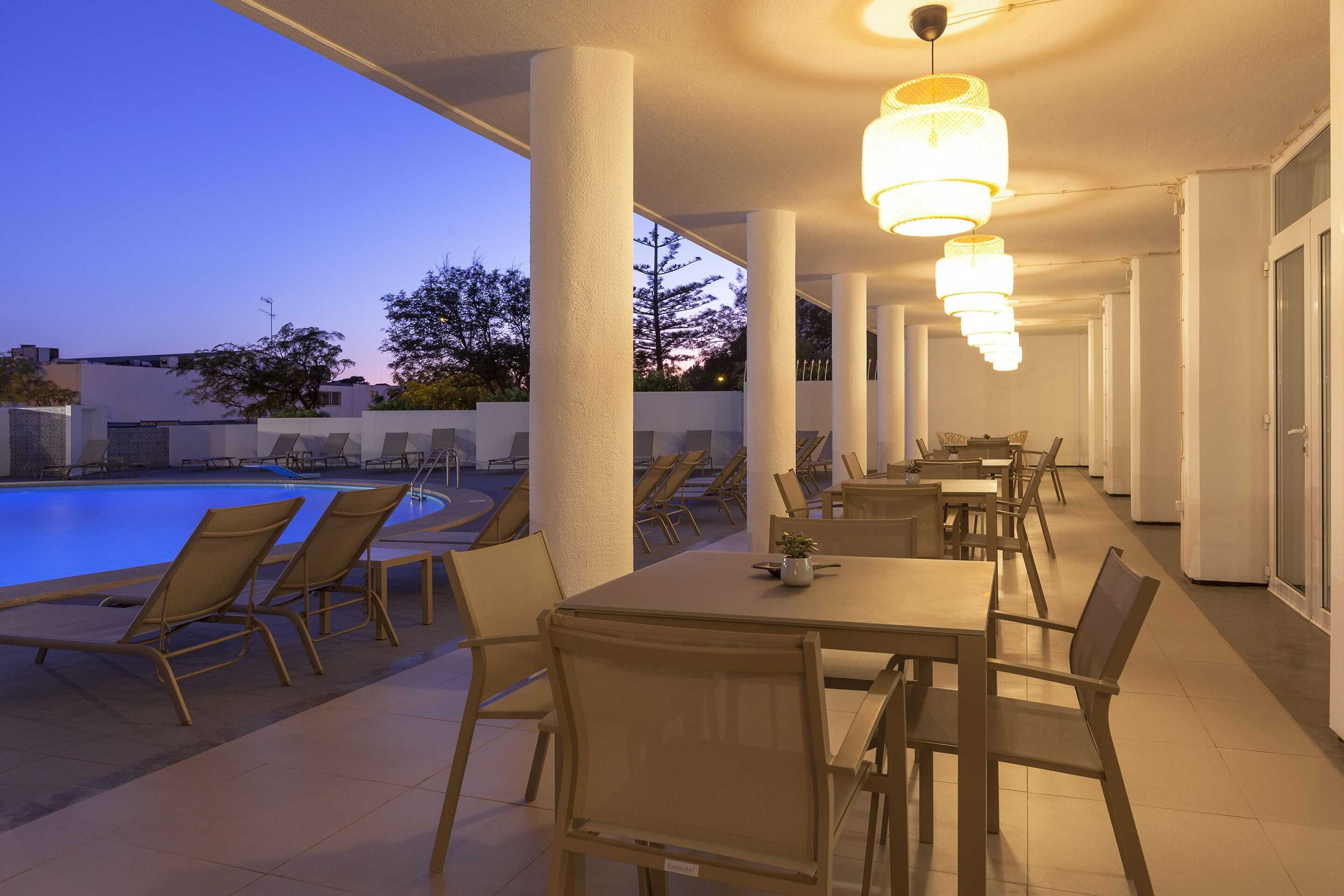 Gift card for Carcavelos Beach Hotel Gift card for Carcavelos Beach Hotel