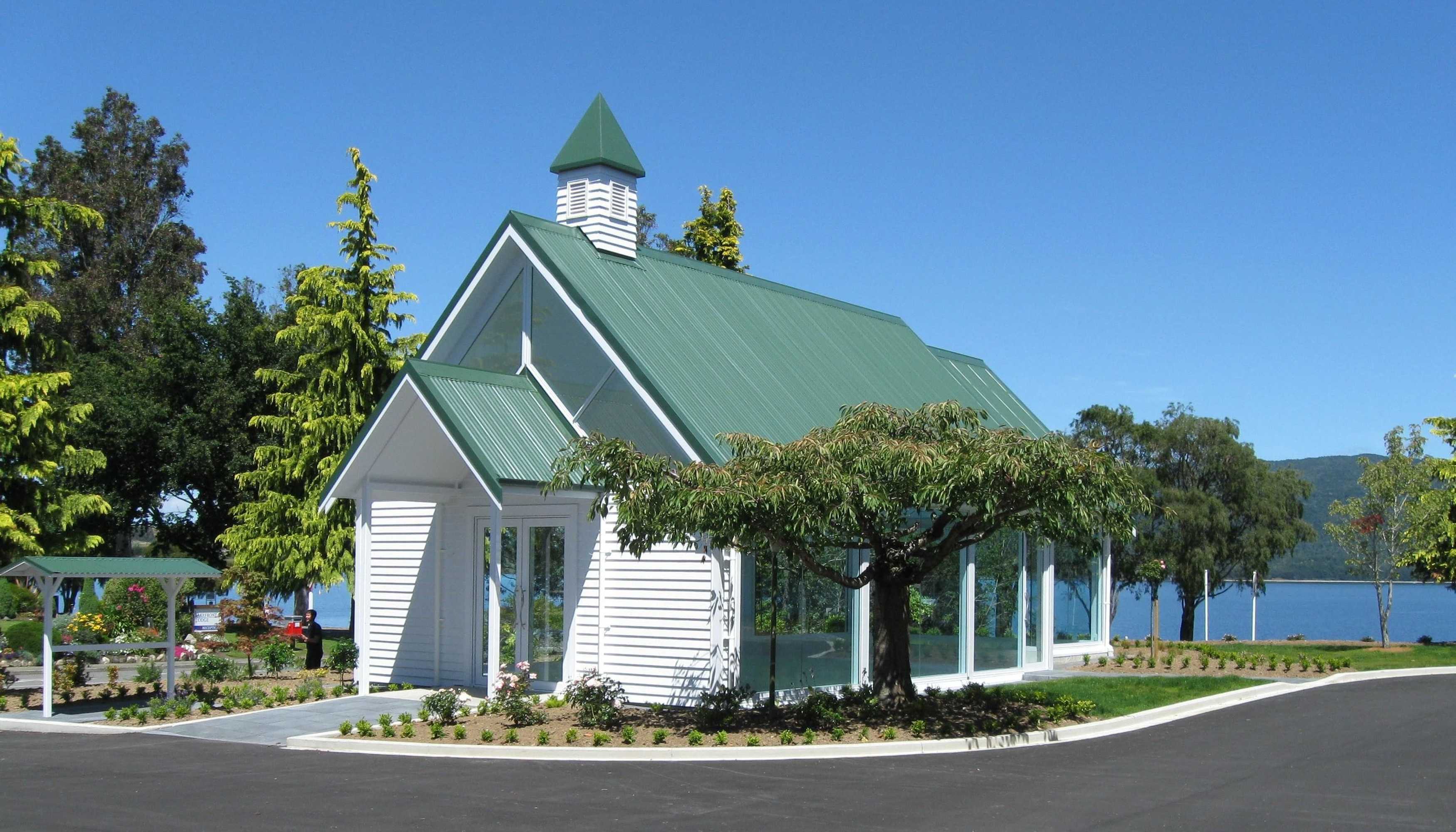 Gift card for Distinction Te Anau Hotel And Villas Gift card for Distinction Te Anau Hotel And Villas