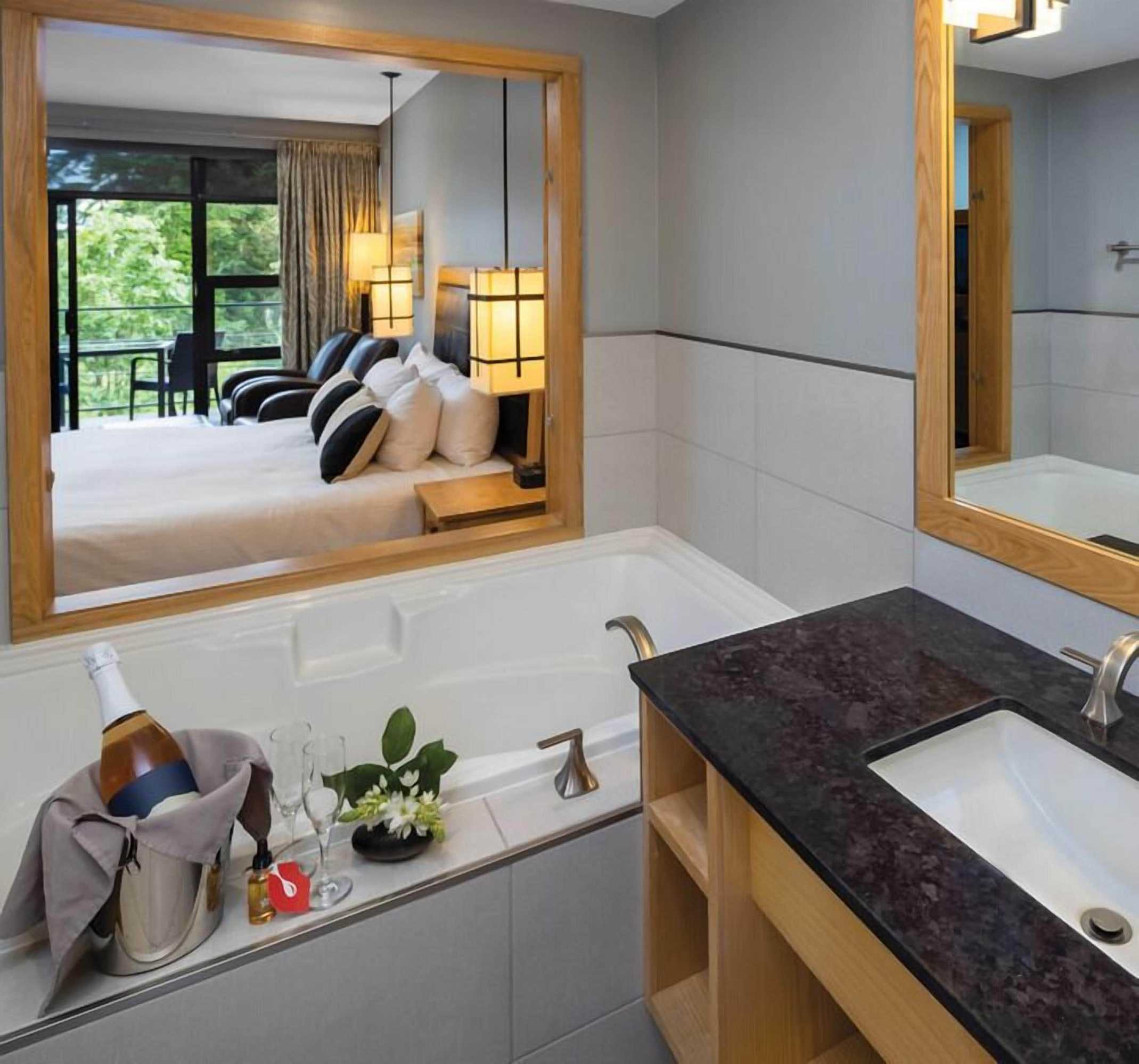 Gift card for Brentwood Bay Resort & Spa Gift card for Brentwood Bay Resort & Spa