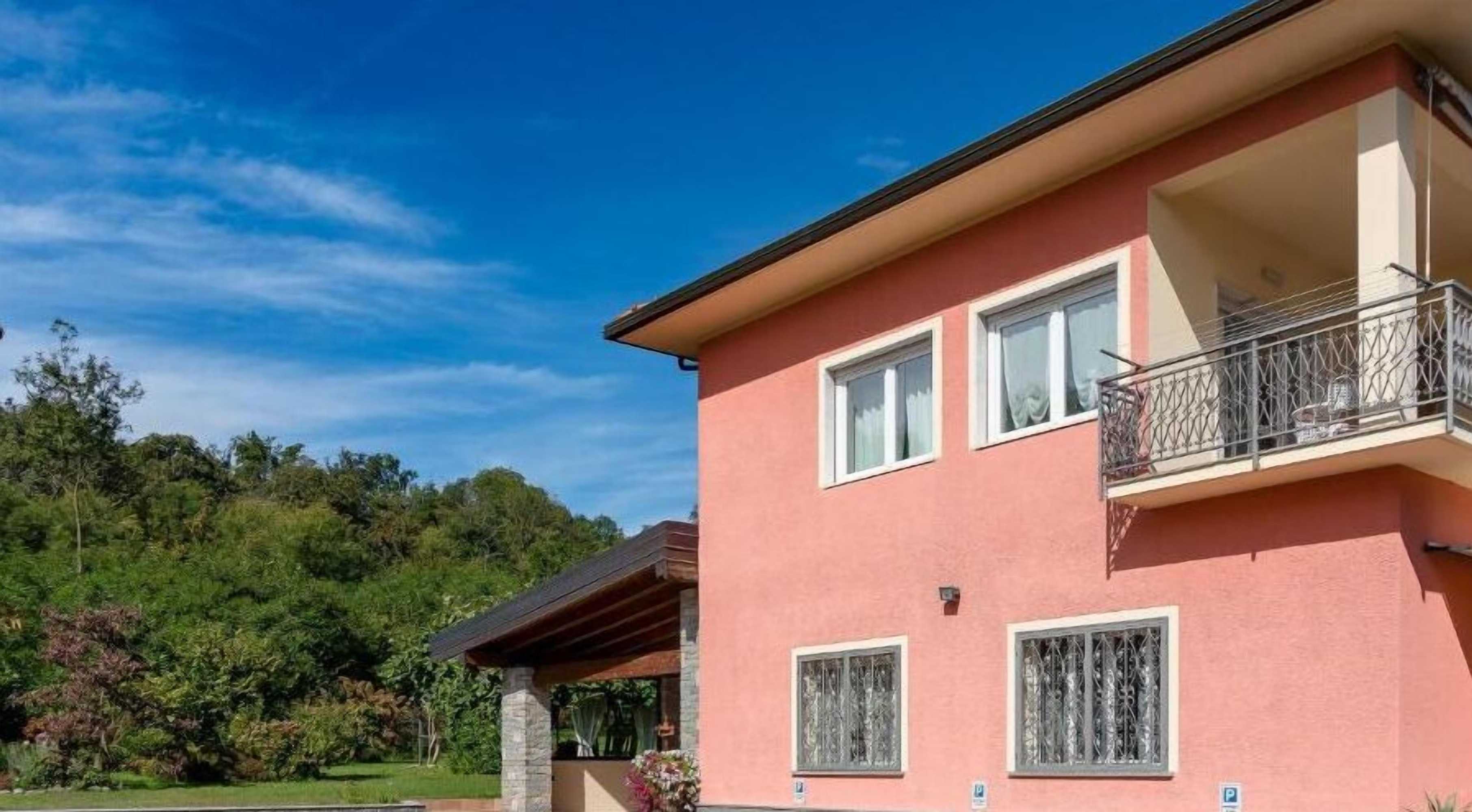 Gift card for La Rosa Tra i Laghi B&b Gift card for La Rosa Tra i Laghi B&b