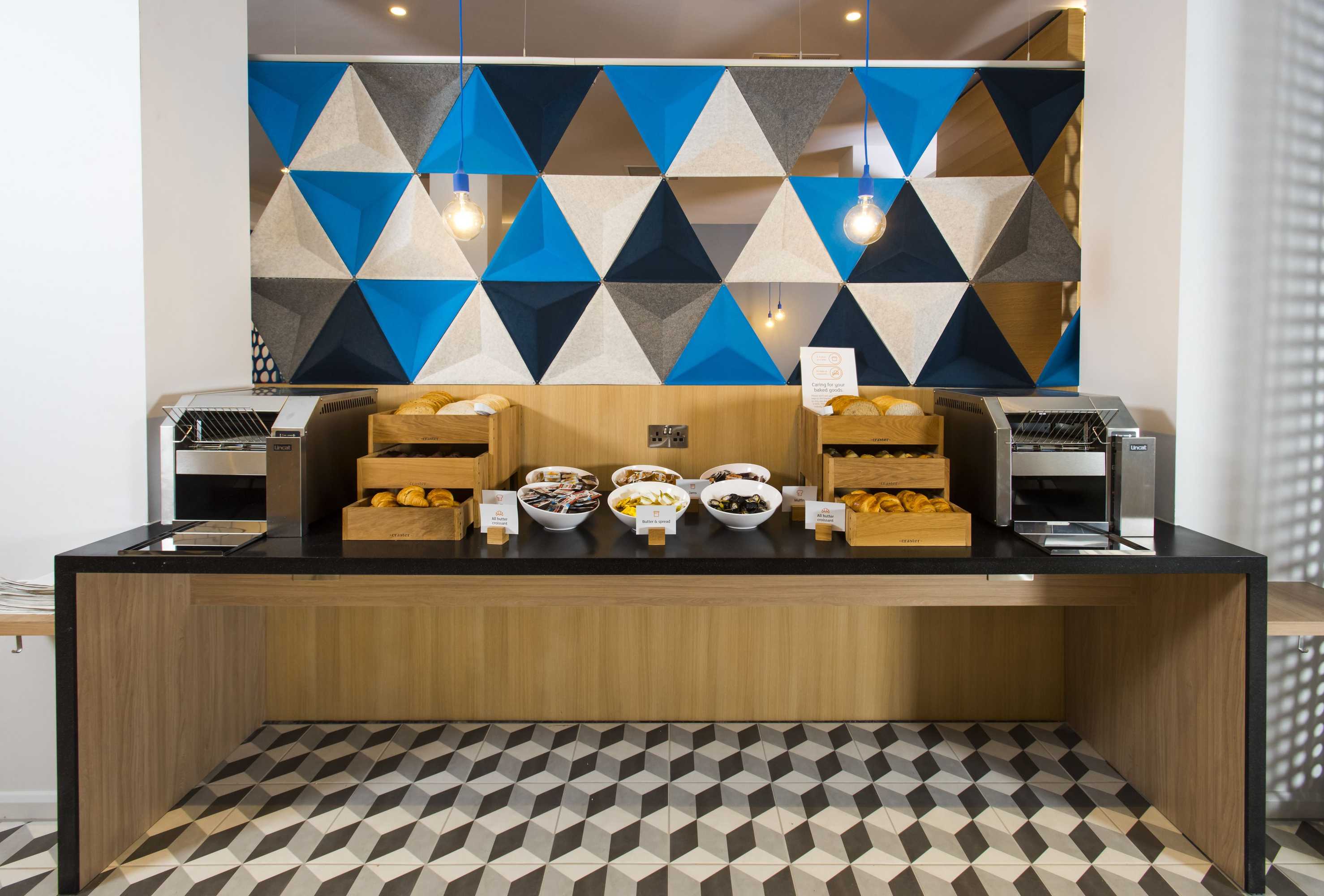 Gift card for Holiday Inn Express Portsmouth - North by Ihg Gift card for Holiday Inn Express Portsmouth - North by Ihg