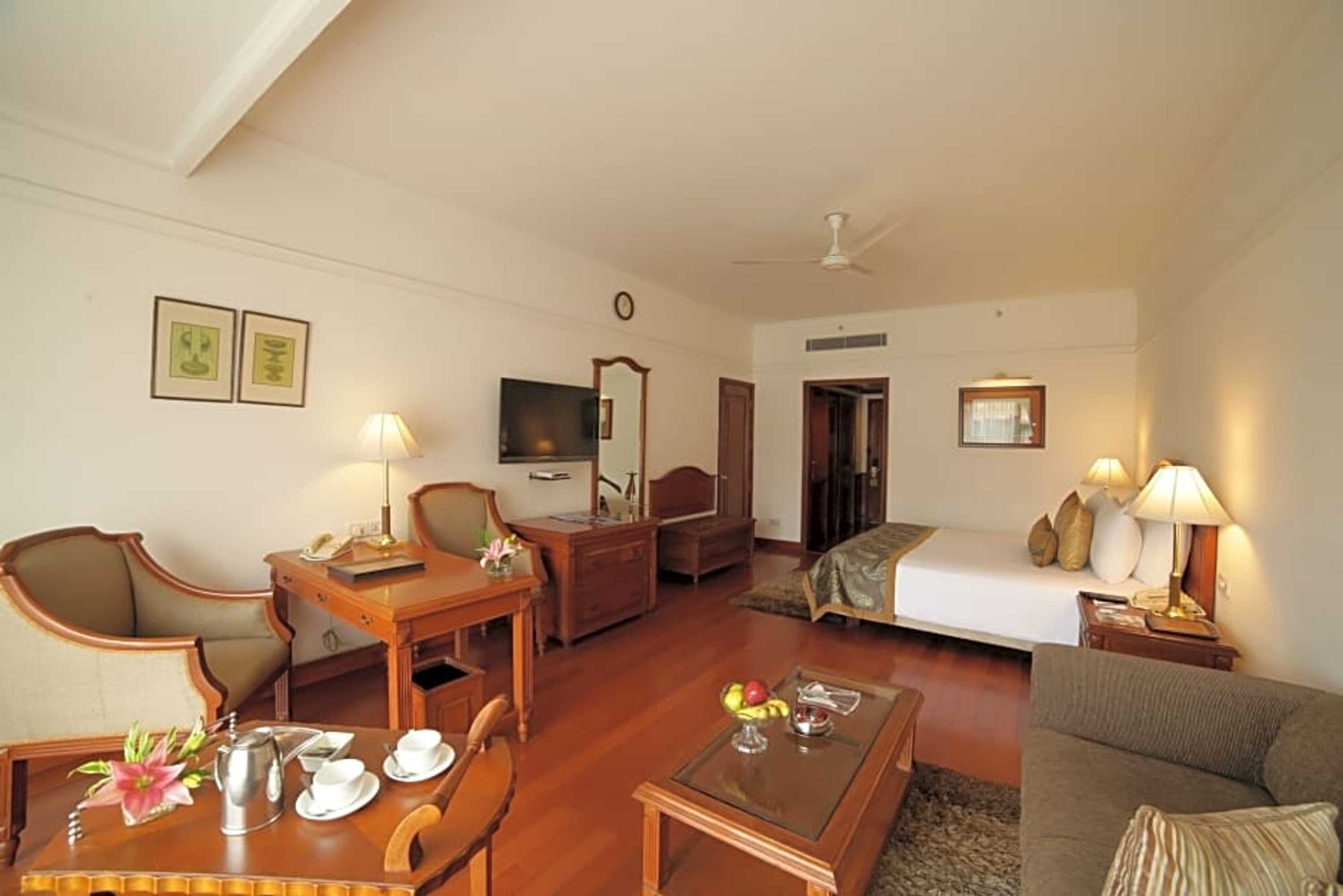 Gift card for Jaypee Palace Hotel & Convention Centre, Agra Gift card for Jaypee Palace Hotel & Convention Centre, Agra