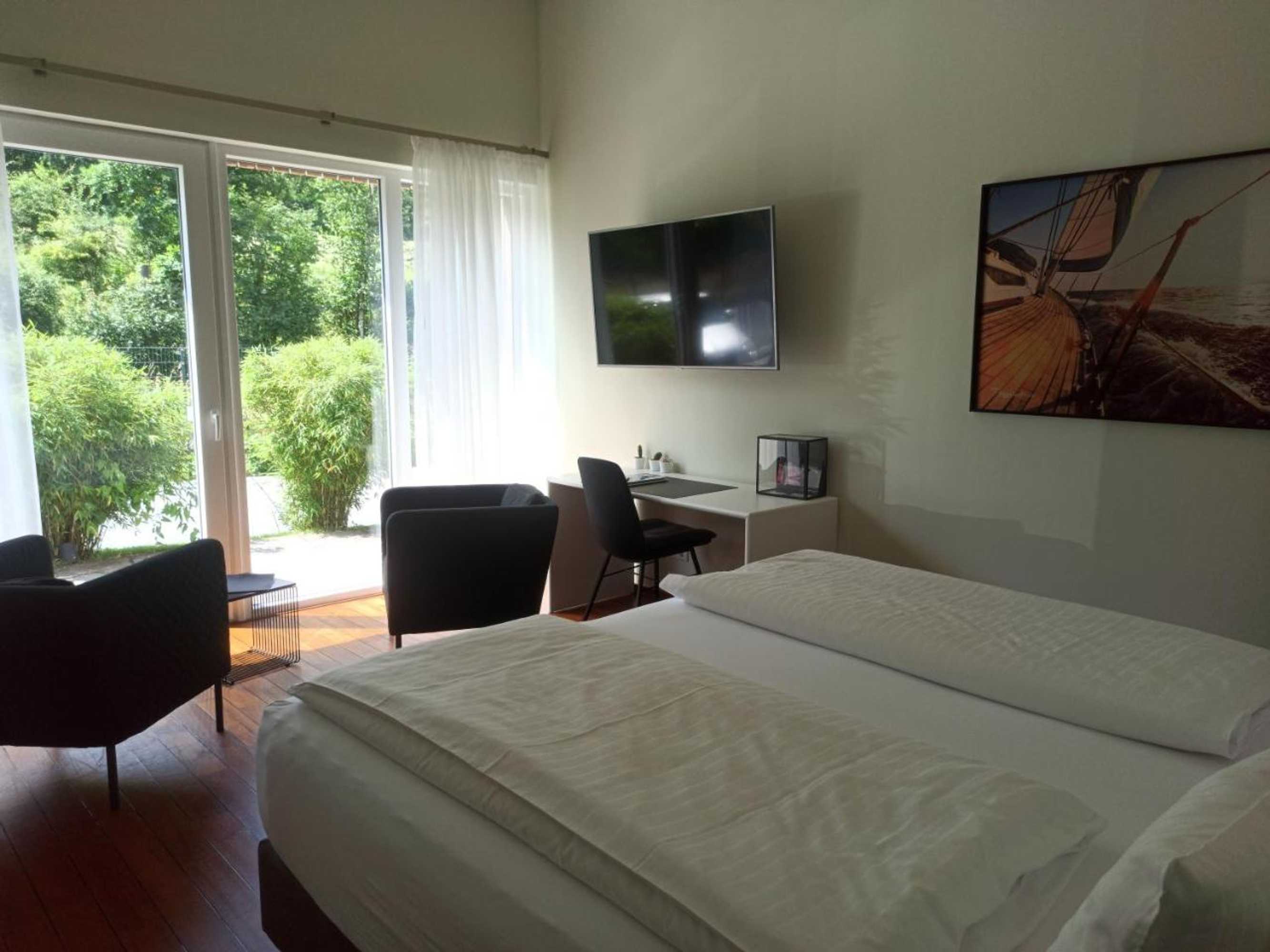 Gift card for Motelplushotel Biggeseefront