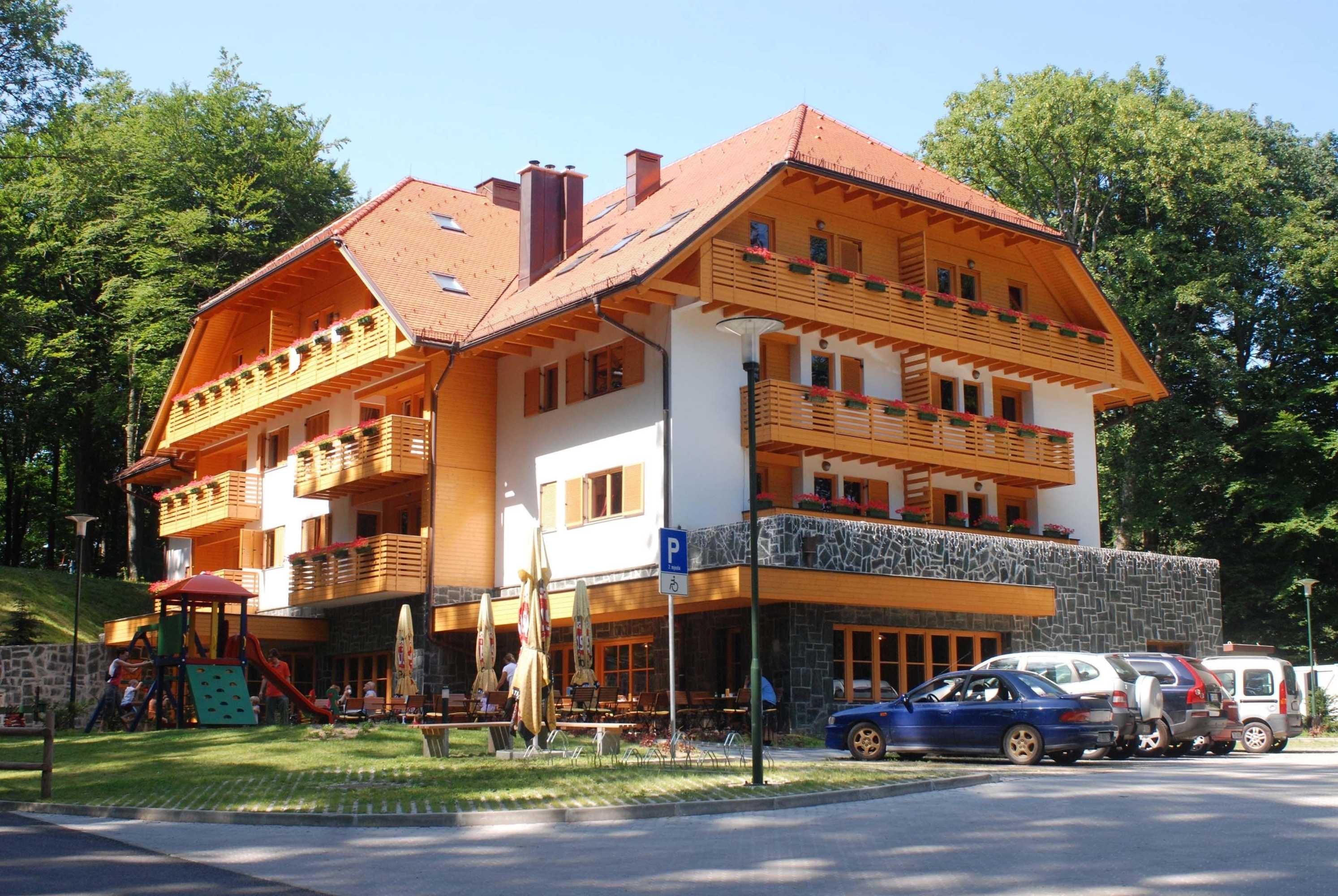 Gift card for Aparthotel Snjezna Kraljica Gift card for Aparthotel Snjezna Kraljica