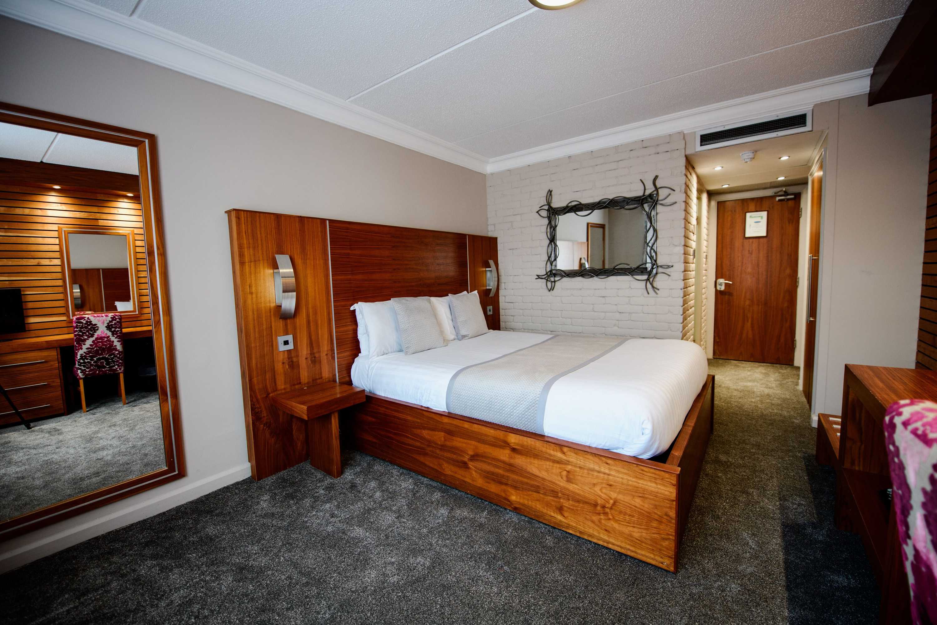 Gift card for The Crown Hotel Bawtry, Doncaster Gift card for The Crown Hotel Bawtry, Doncaster