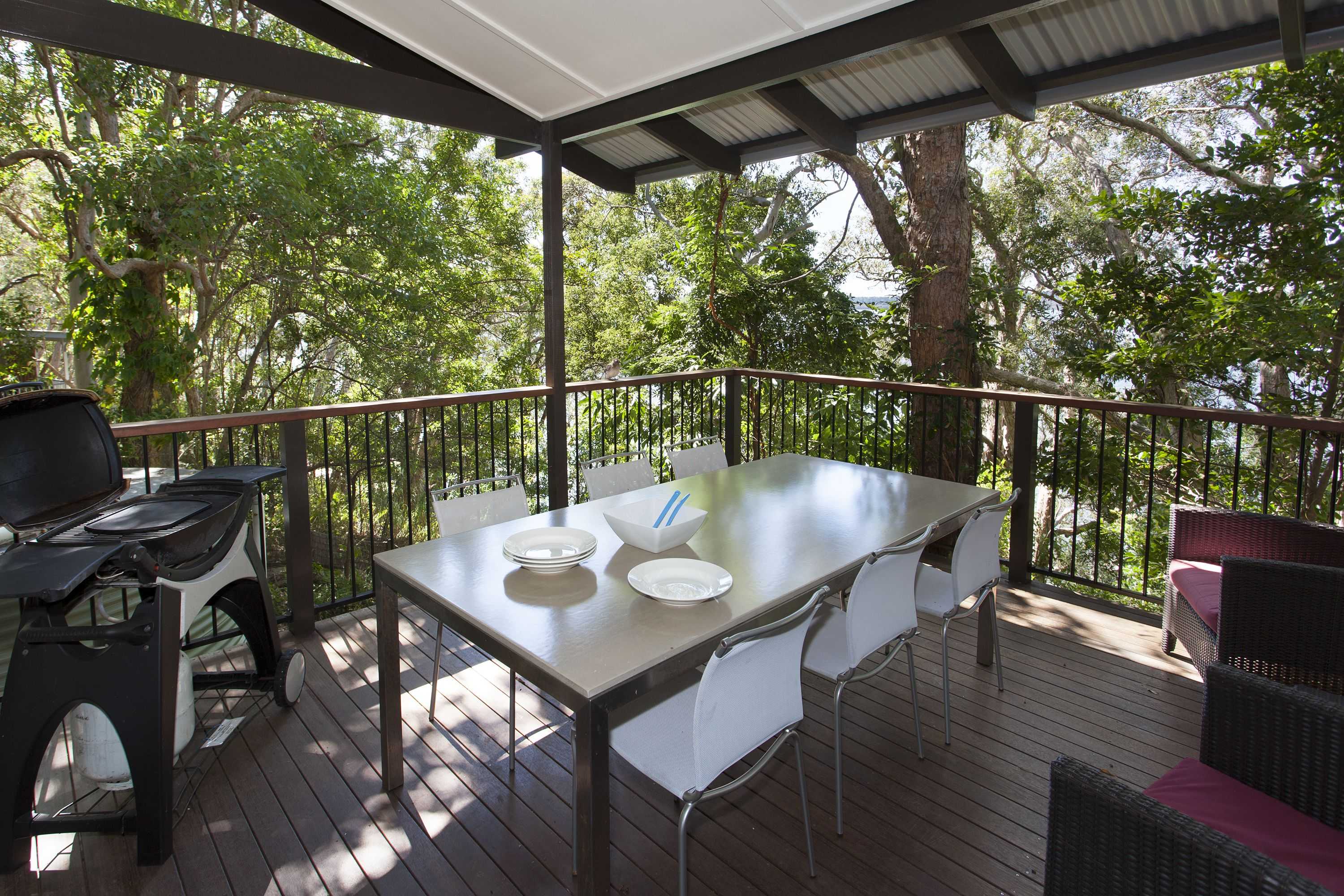 Gift card for Eumarella Shores Noosa Lake Retreat Gift card for Eumarella Shores Noosa Lake Retreat