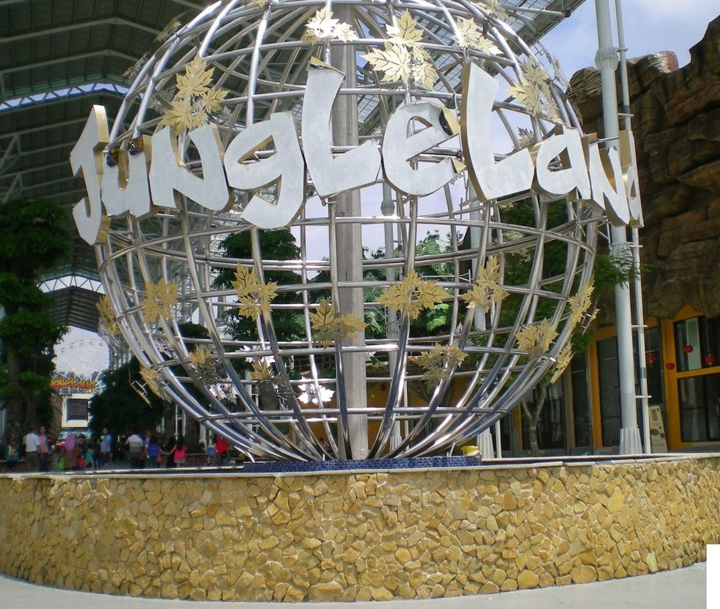 Gift card for Bigland Hotel & Convention Sentul Gift card for Bigland Hotel & Convention Sentul
