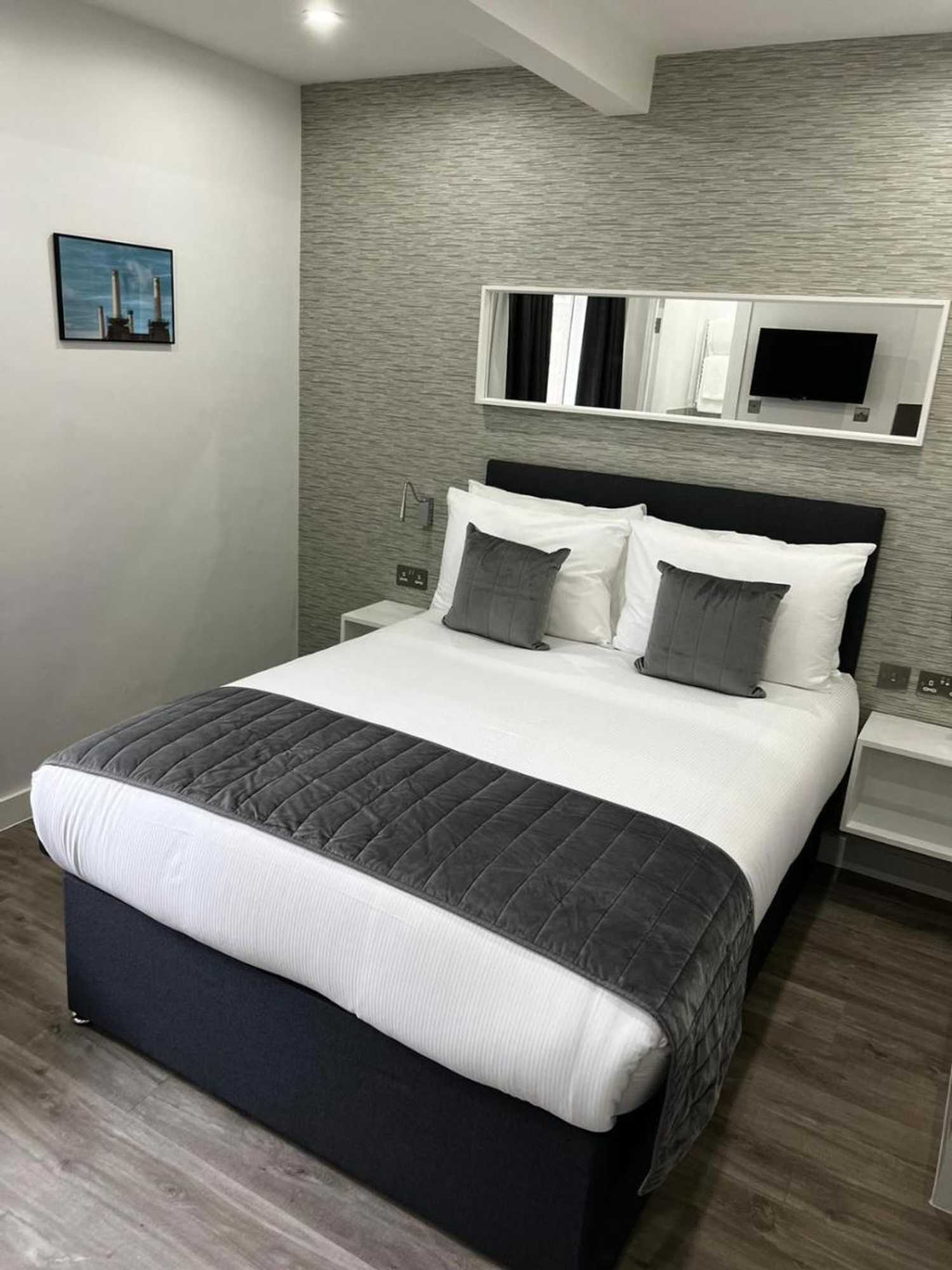 Gift card for Chelsea Cloisters Serviced Apartments Gift card for Chelsea Cloisters Serviced Apartments